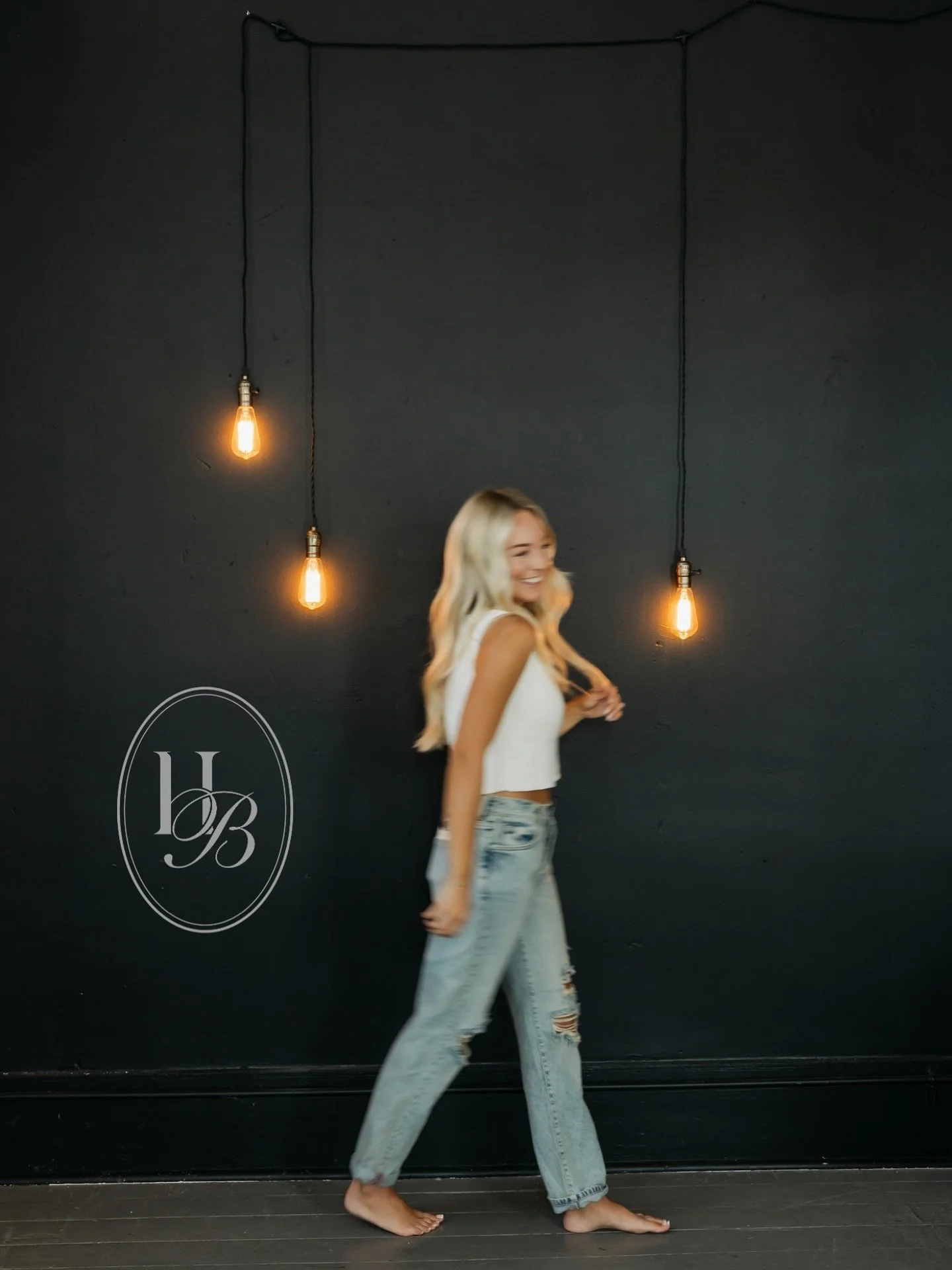 I have had some amazing conversations with upcoming 2026 brides recently🥹

Just wanted to pop in and say how excited I am for this next year (&amp; the rest of this year🫶). Lots of travel, new places and new faces.
If you&rsquo;re getting married i