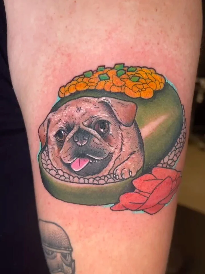 We always 💛 a good pet portrait, but when fellow pug father @aspraguetattoo gets entrusted with not one but TWO tattoos of these lovable, smushed face, pinto bean shaped babies?! Oh, and they&rsquo;re also sushi?! 🍣  Say no more fam! thanks for the