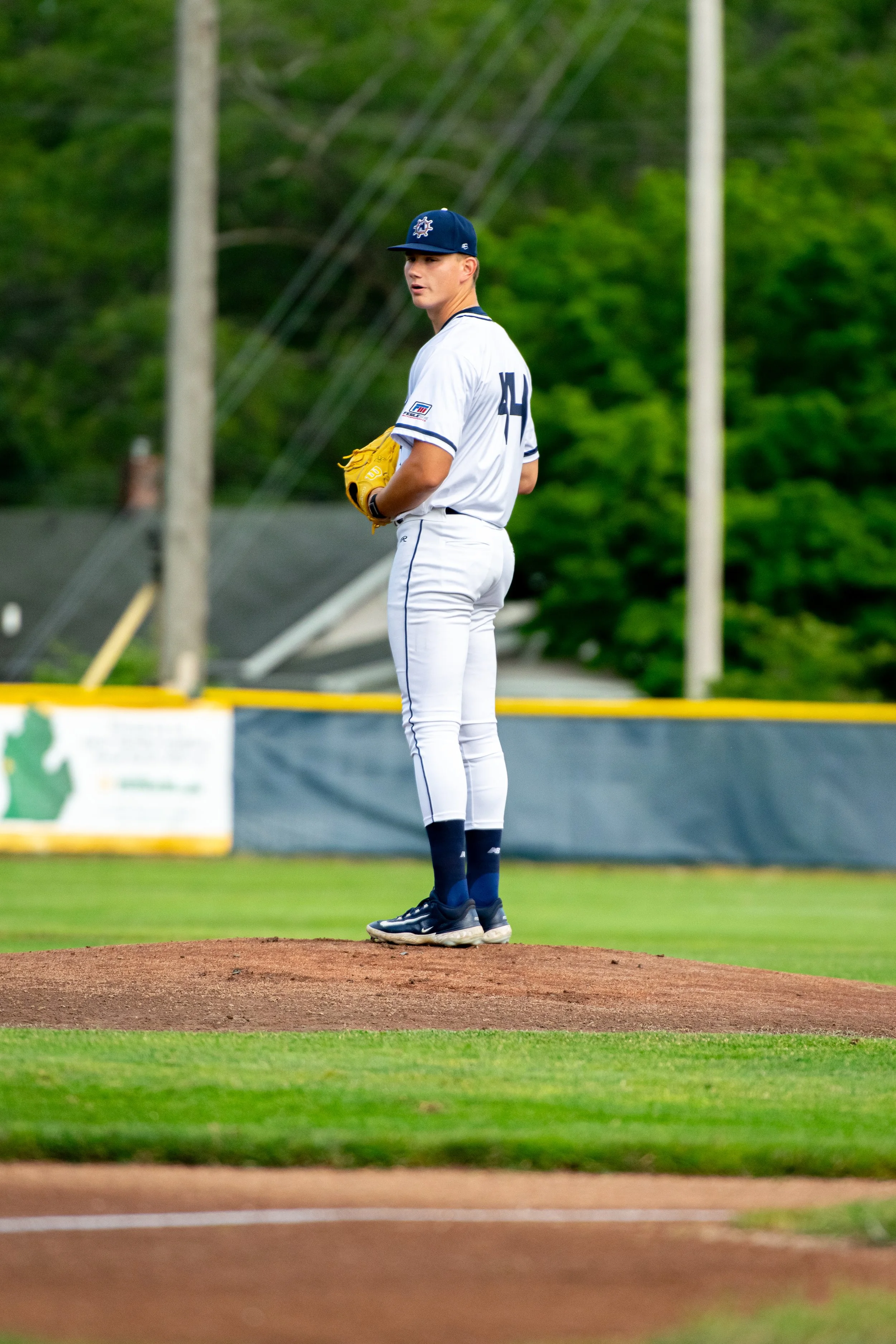 Locos Game 1-15.jpg