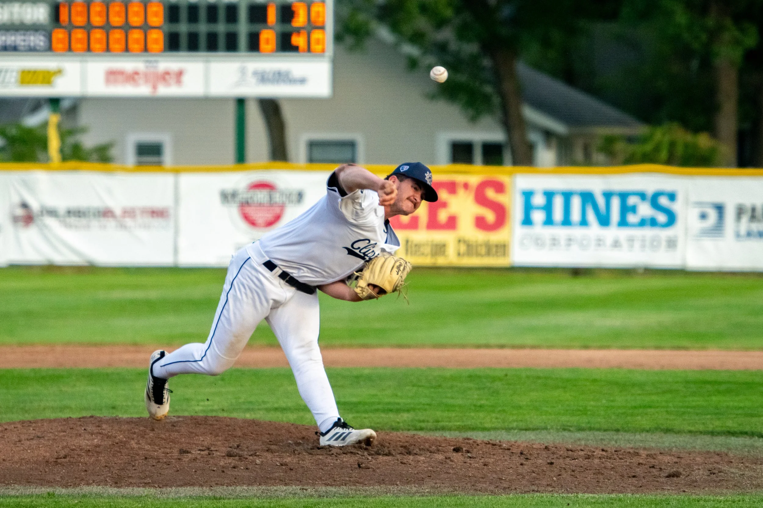 Locos Game 1-66.jpg