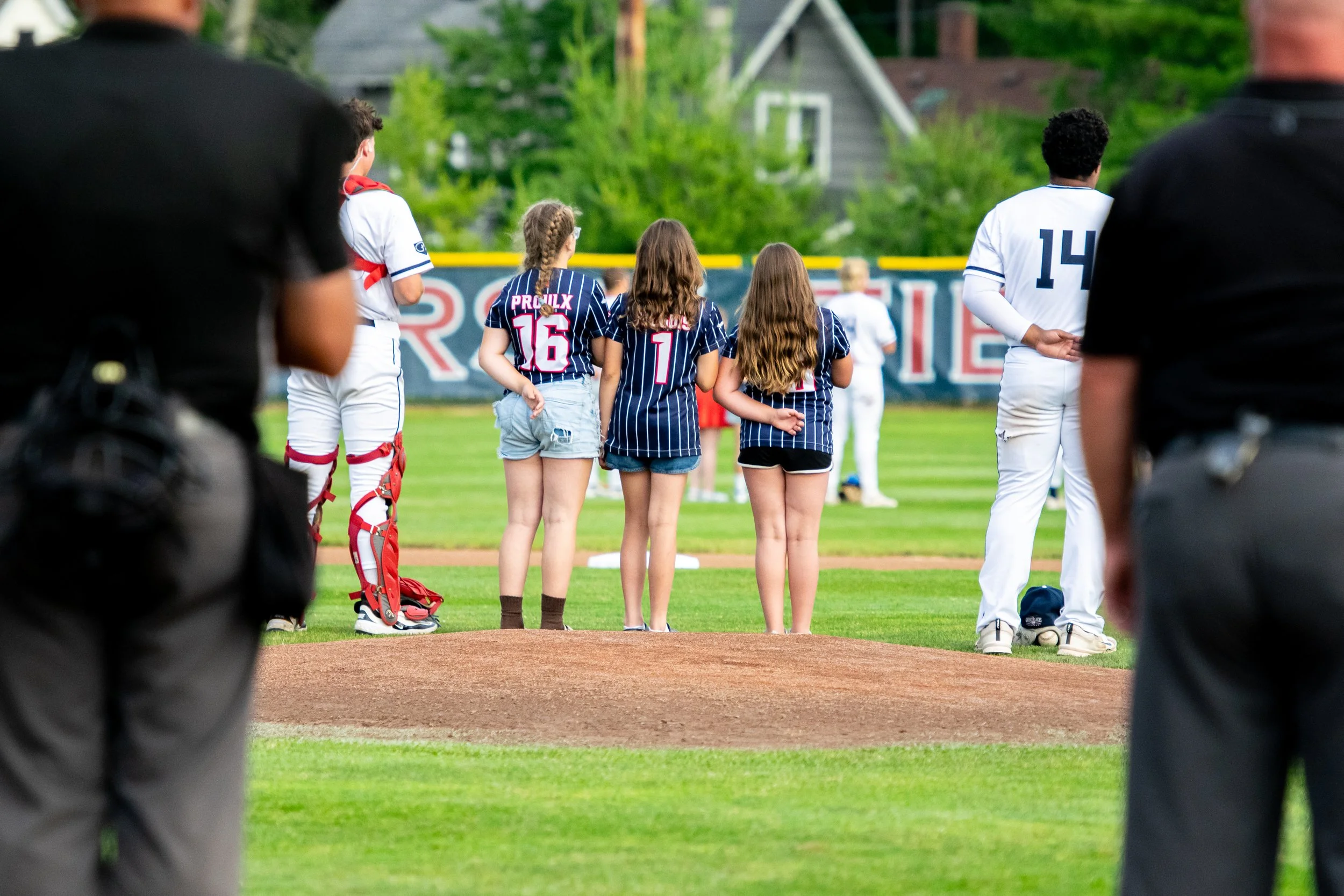 Locos Game 1-11.jpg