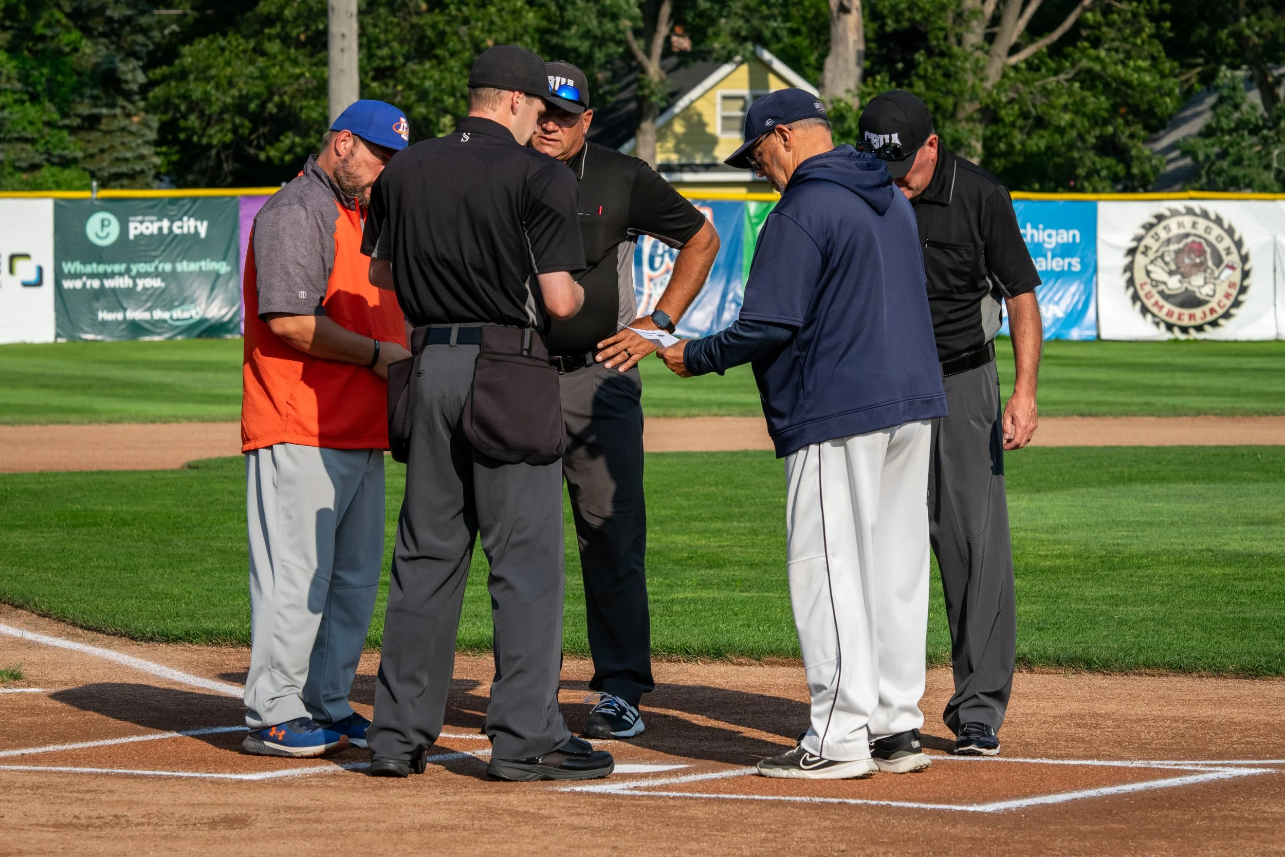 Playoff Game 1-11.jpg