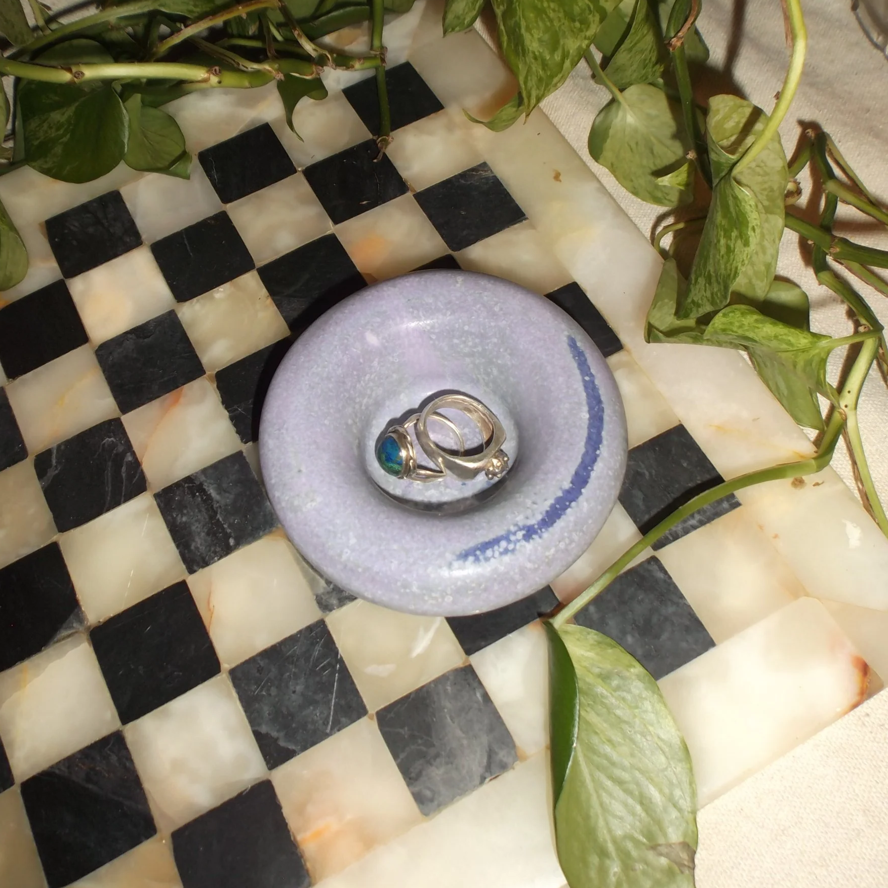 periwinkle bubble dish