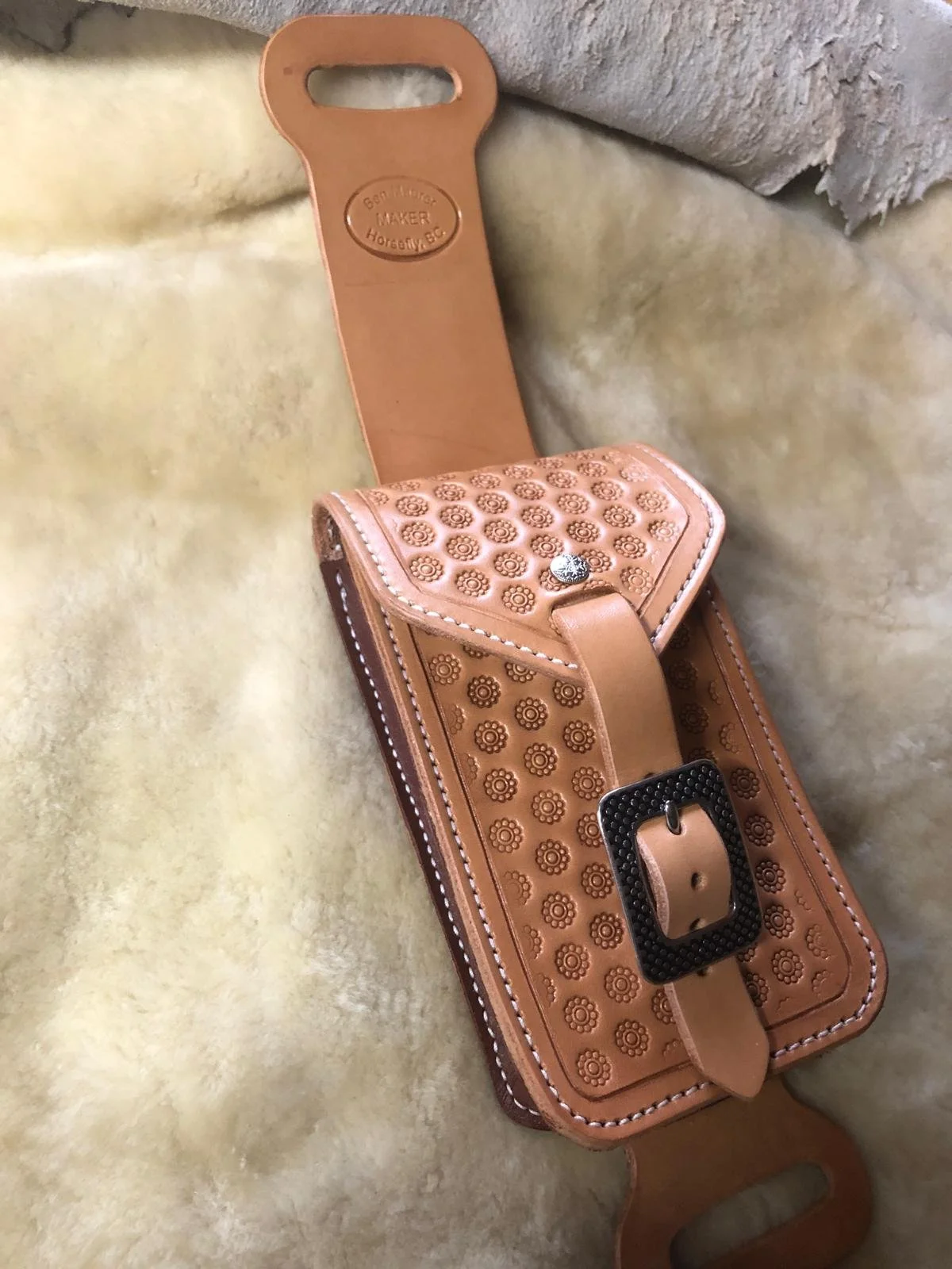 saddle billet bag 5.jpeg