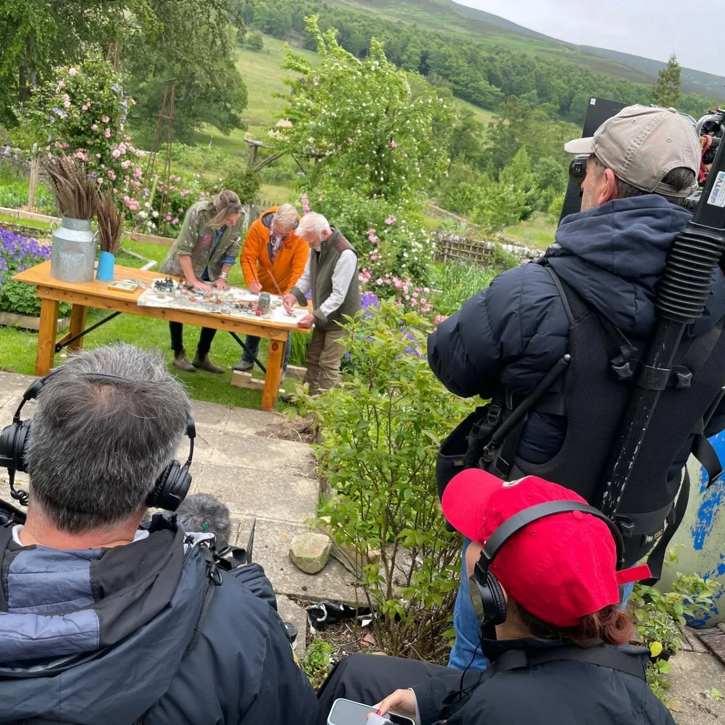 You may want to tune in on the 23rd of January as I am having a go at teaching @robsongreenonthegram how to "colour in" with pheasant feathers! 

Robson Greens Weekend Escapes
BBC 2 18.30 23.01.26

@bbc #northumberland #pheasants #wildlifea