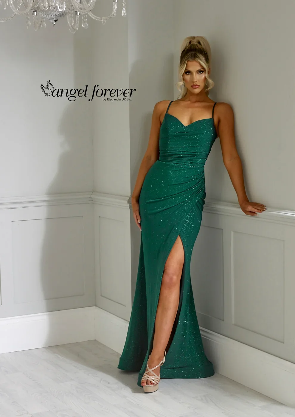 AF6344_EMERALD_-_FRONT Penny.webp