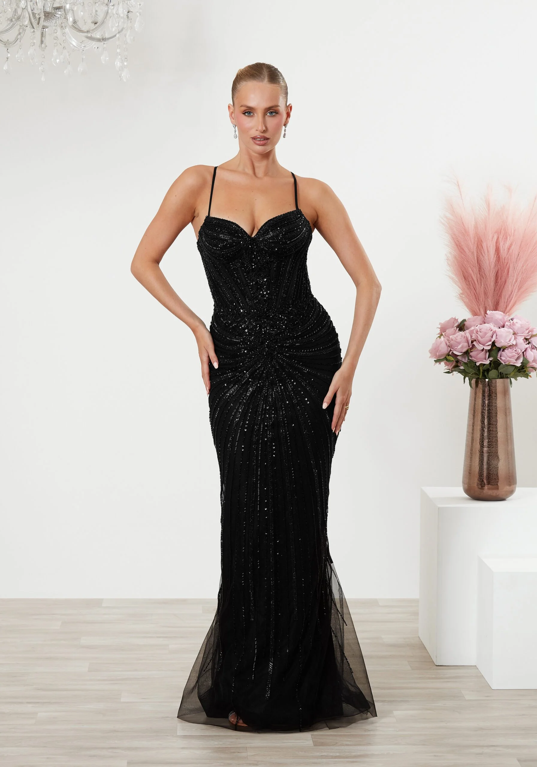AF6426_BLACK_01-1-scaled Etta.jpg