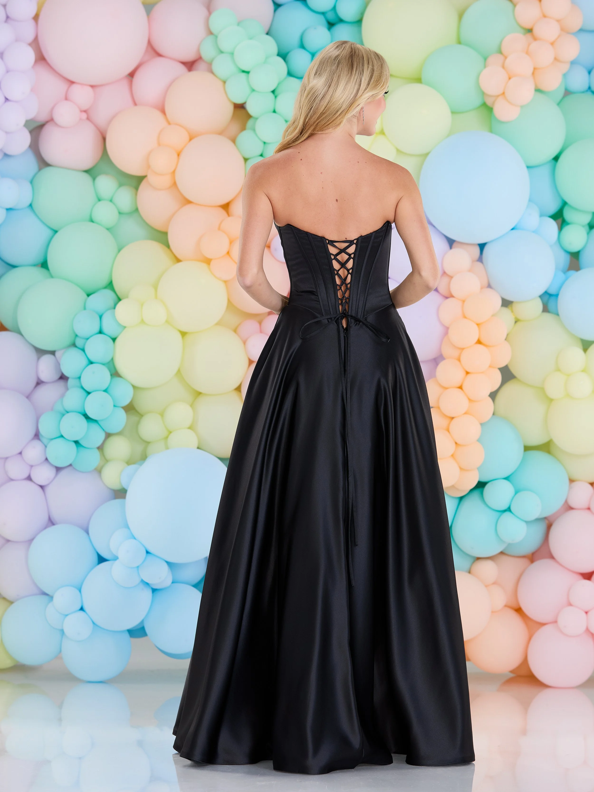 VALA-BLACK-032.jpg