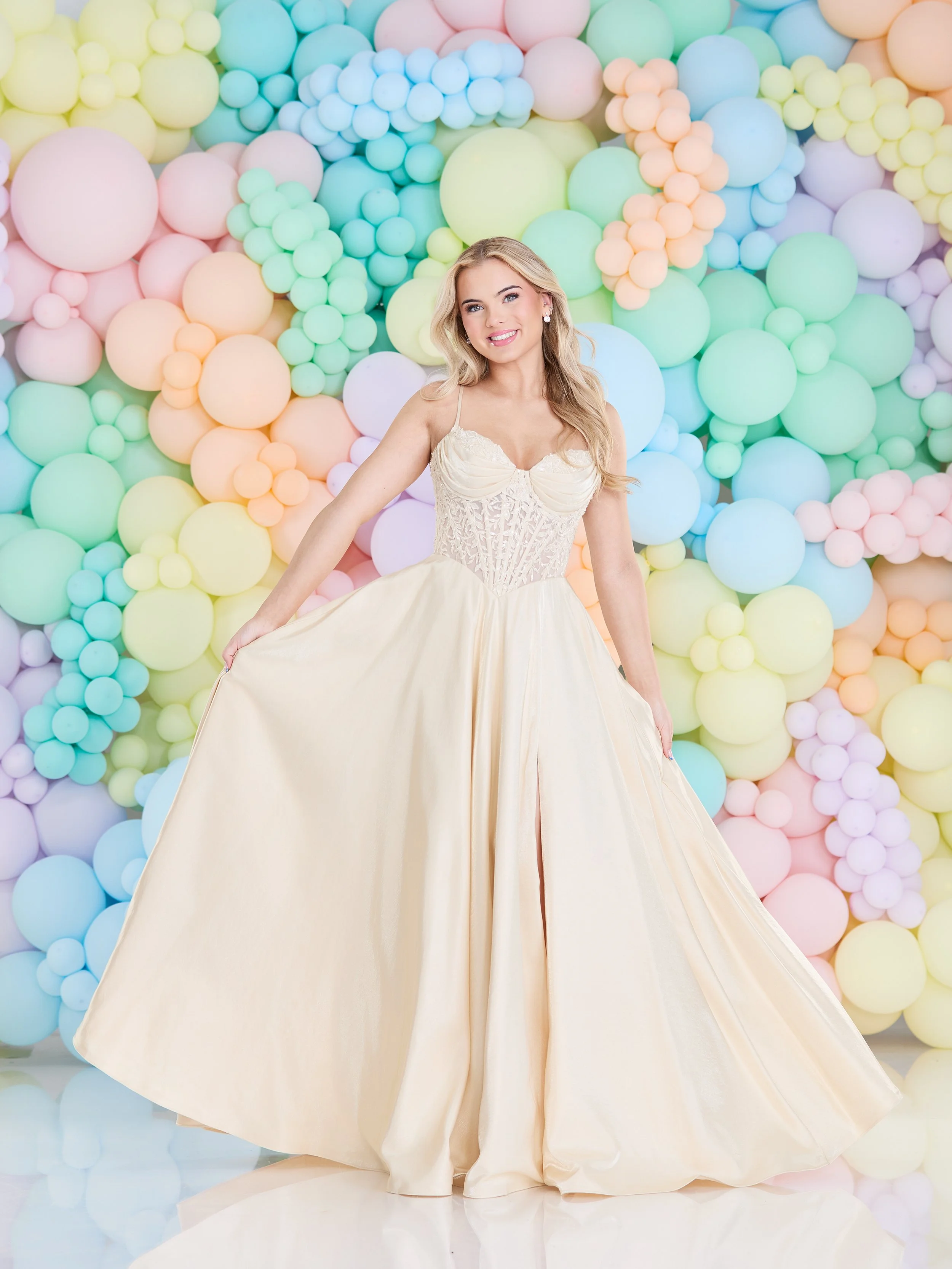 REESE-CHAMPAGNE-080.jpg