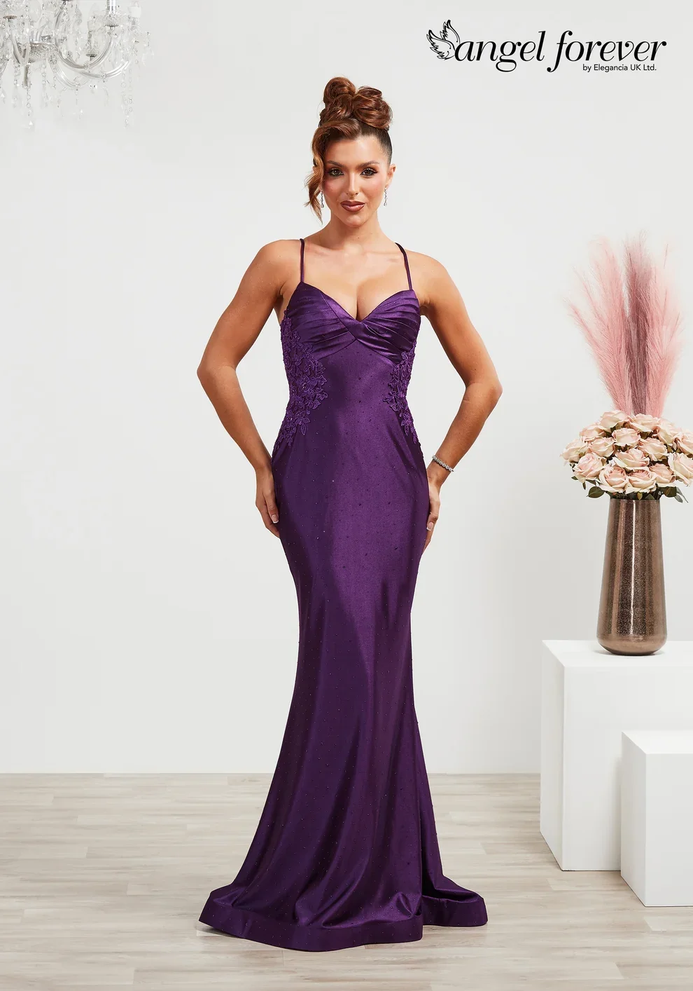 AF6341_DEEP_PURPLE_01 Romina.webp