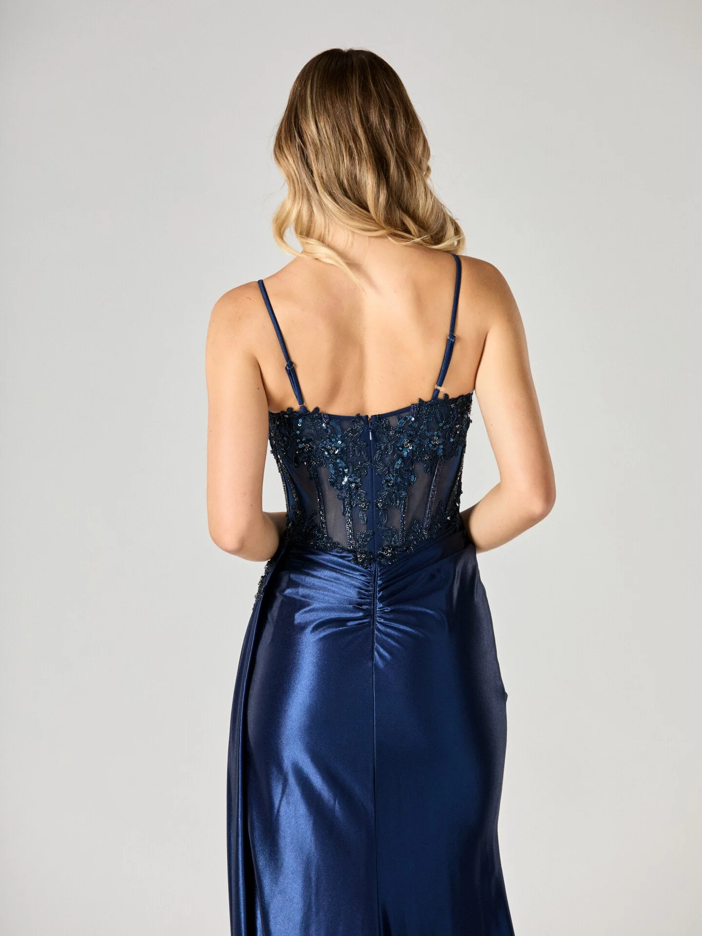 WYNTER-NAVY-113.jpg