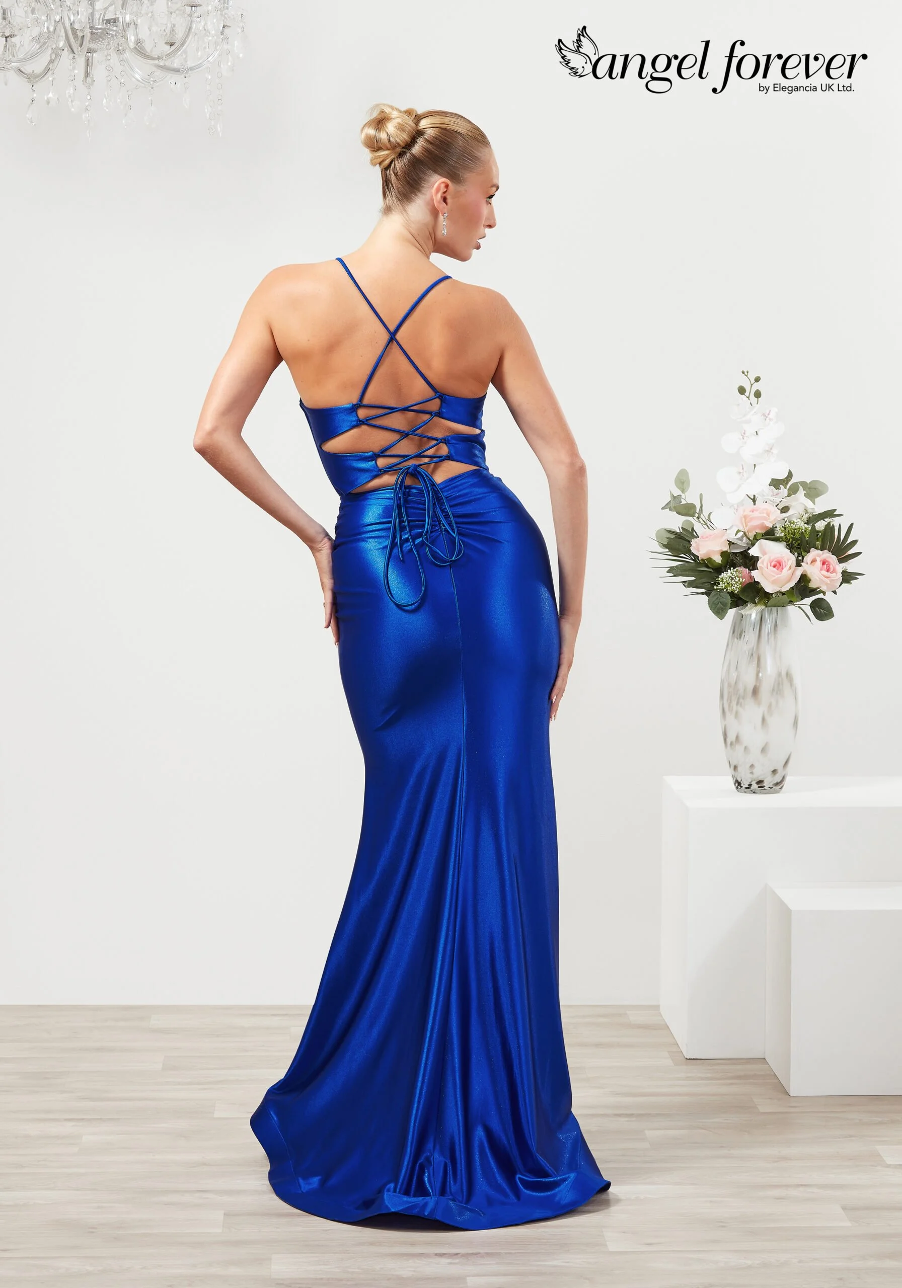 AF6488_ROYAL-BLUE_02-scaled.jpg