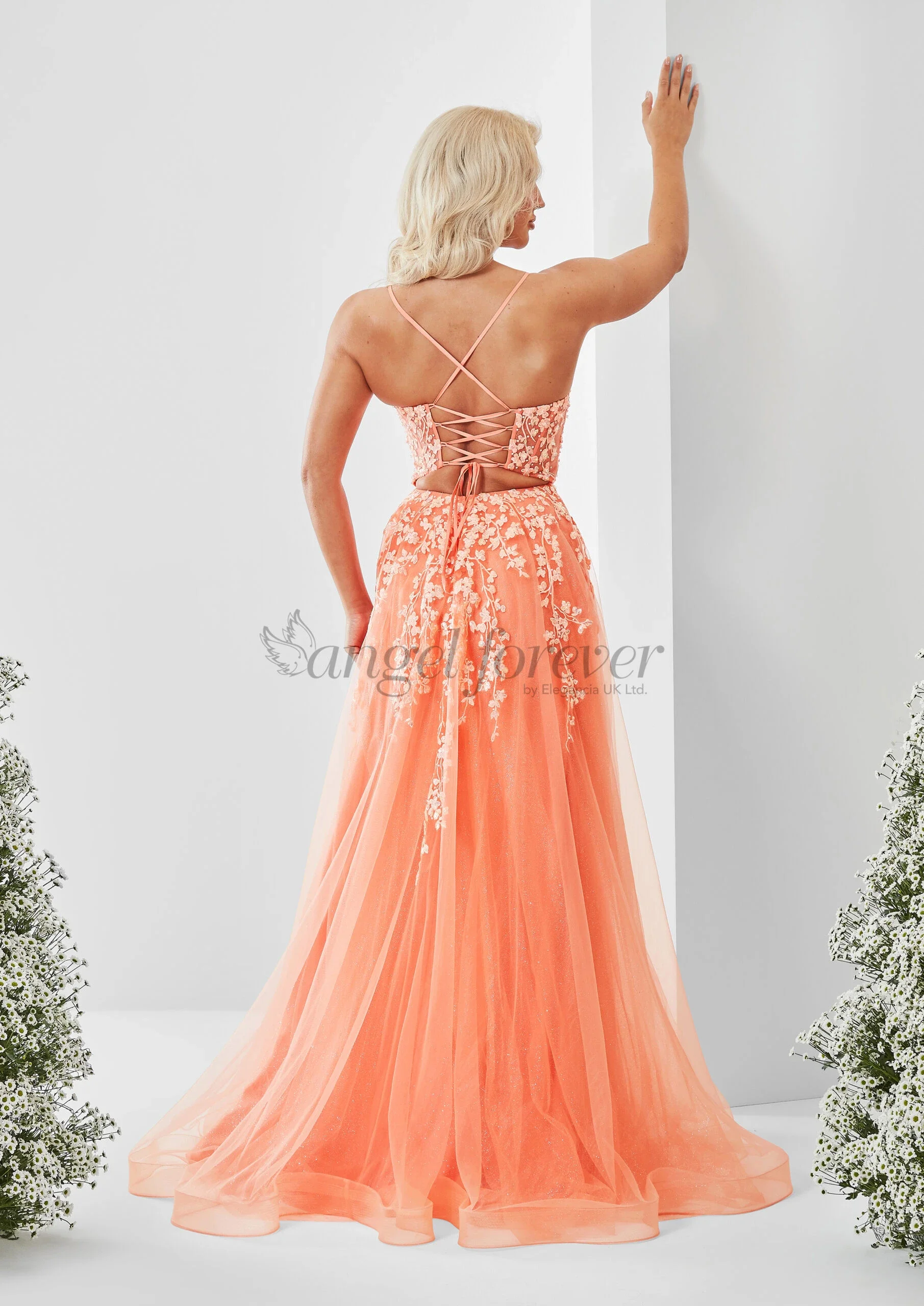 AF5411_CORAL_02-2-scaled Harlow.webp