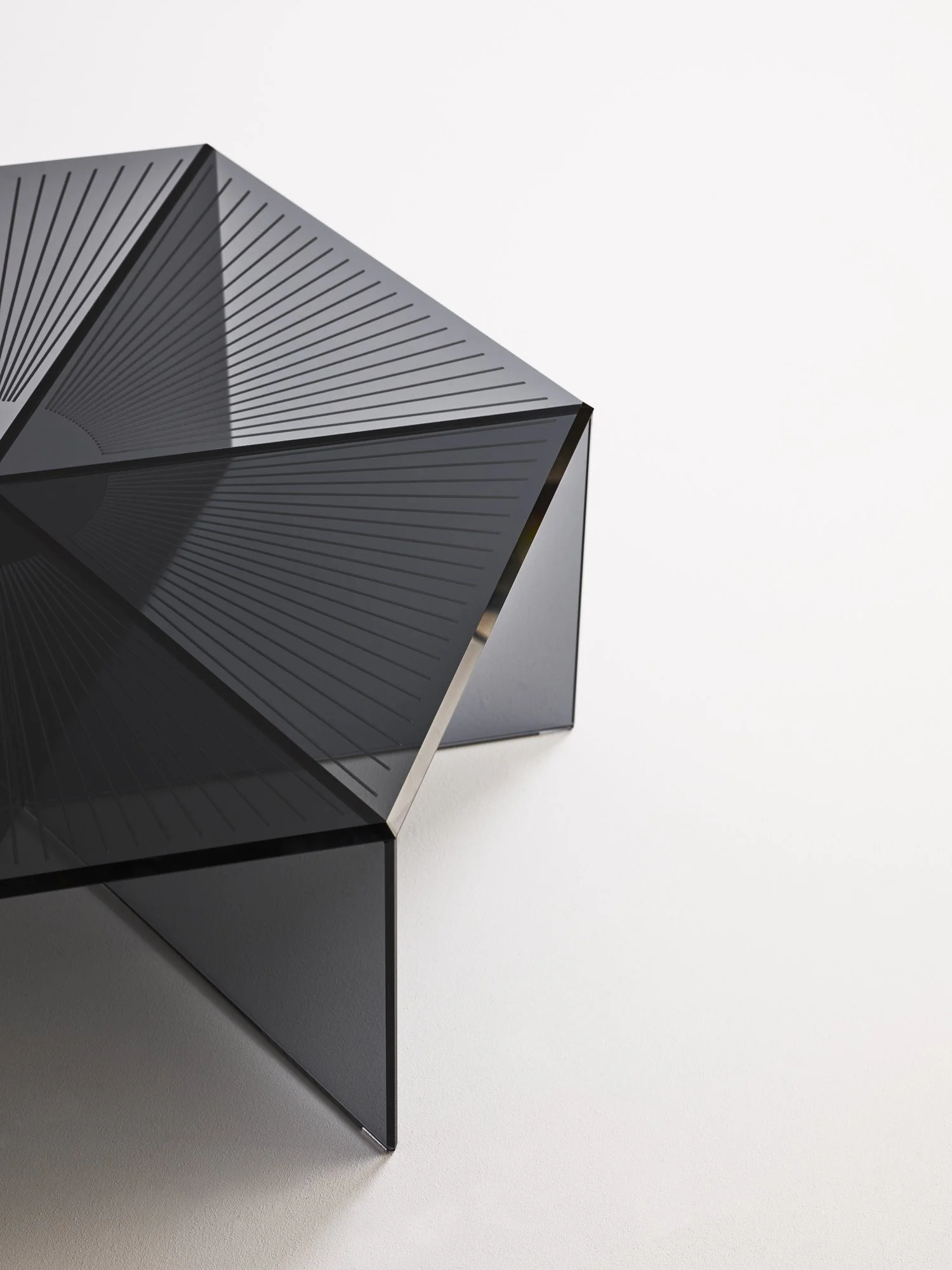 GlassTable_581_1.jpg