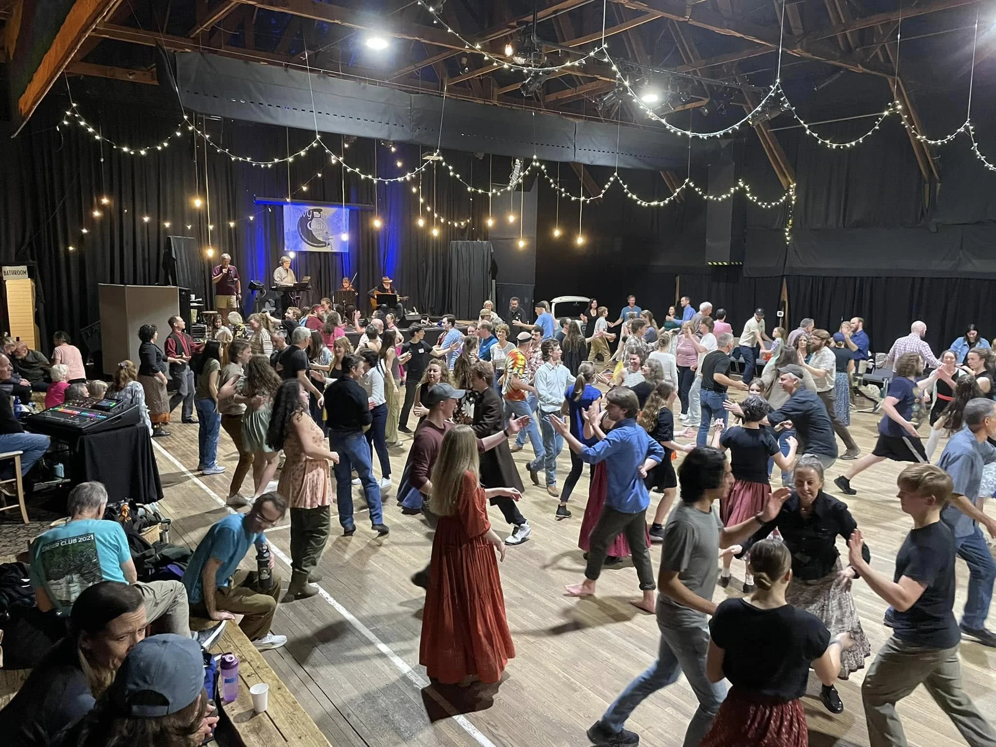 Contra Dance