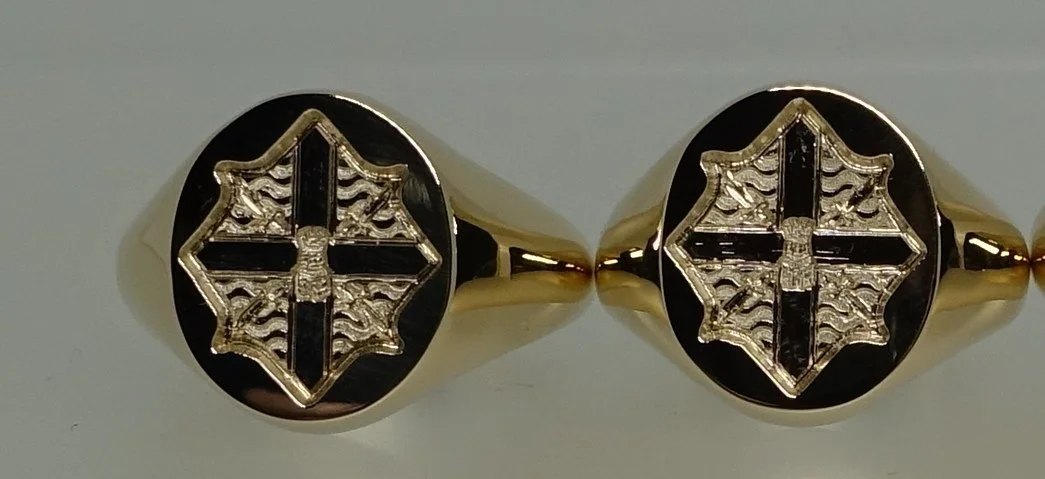 lozenge engraved signet ring.jpg