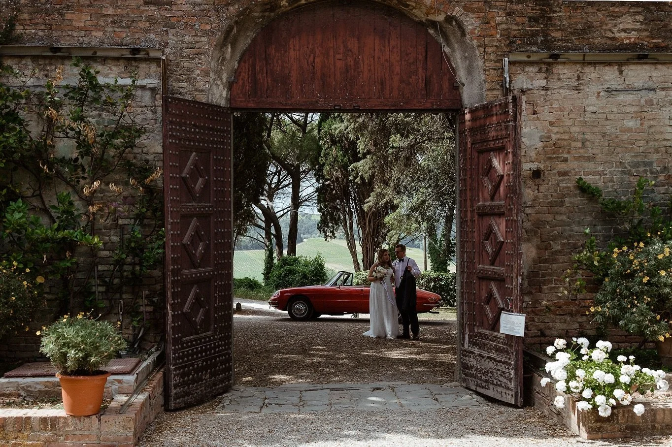Suoraan sadusta 🇮🇹💍

Kuva: @marissatammisalo
