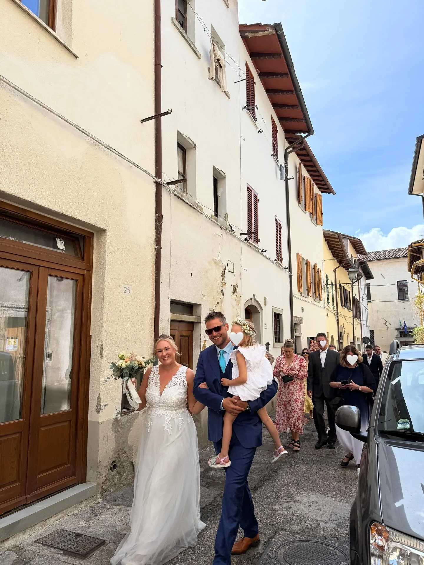 Sari &amp; Mikko behind the scenes 🤍💍