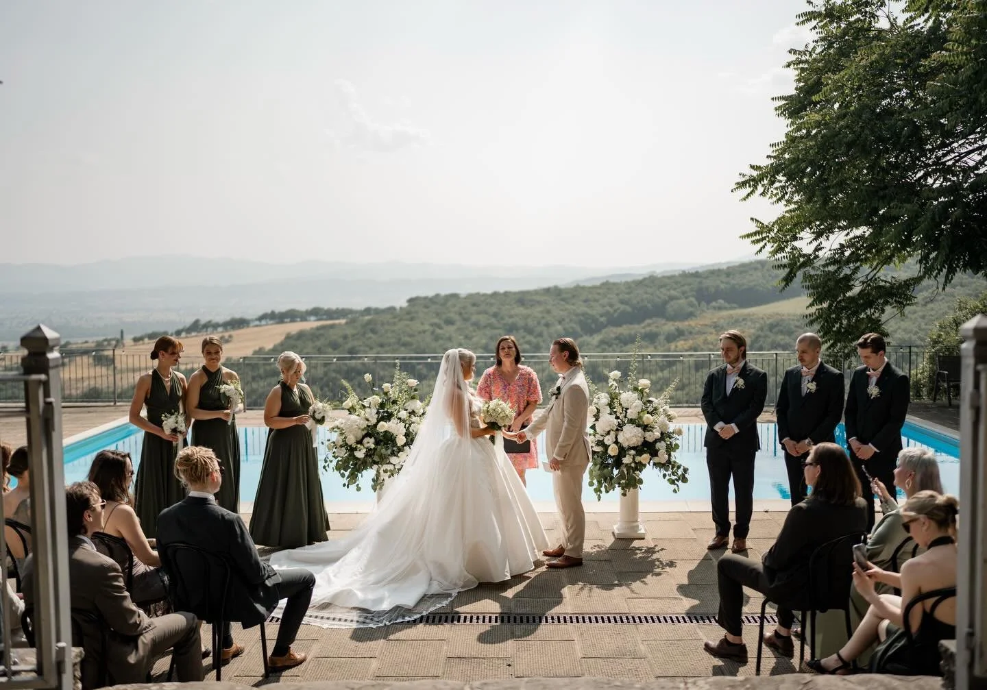 A &amp; M love story Toscanan maisemissa 🤍💍

Foto: @josefinwestinphoto