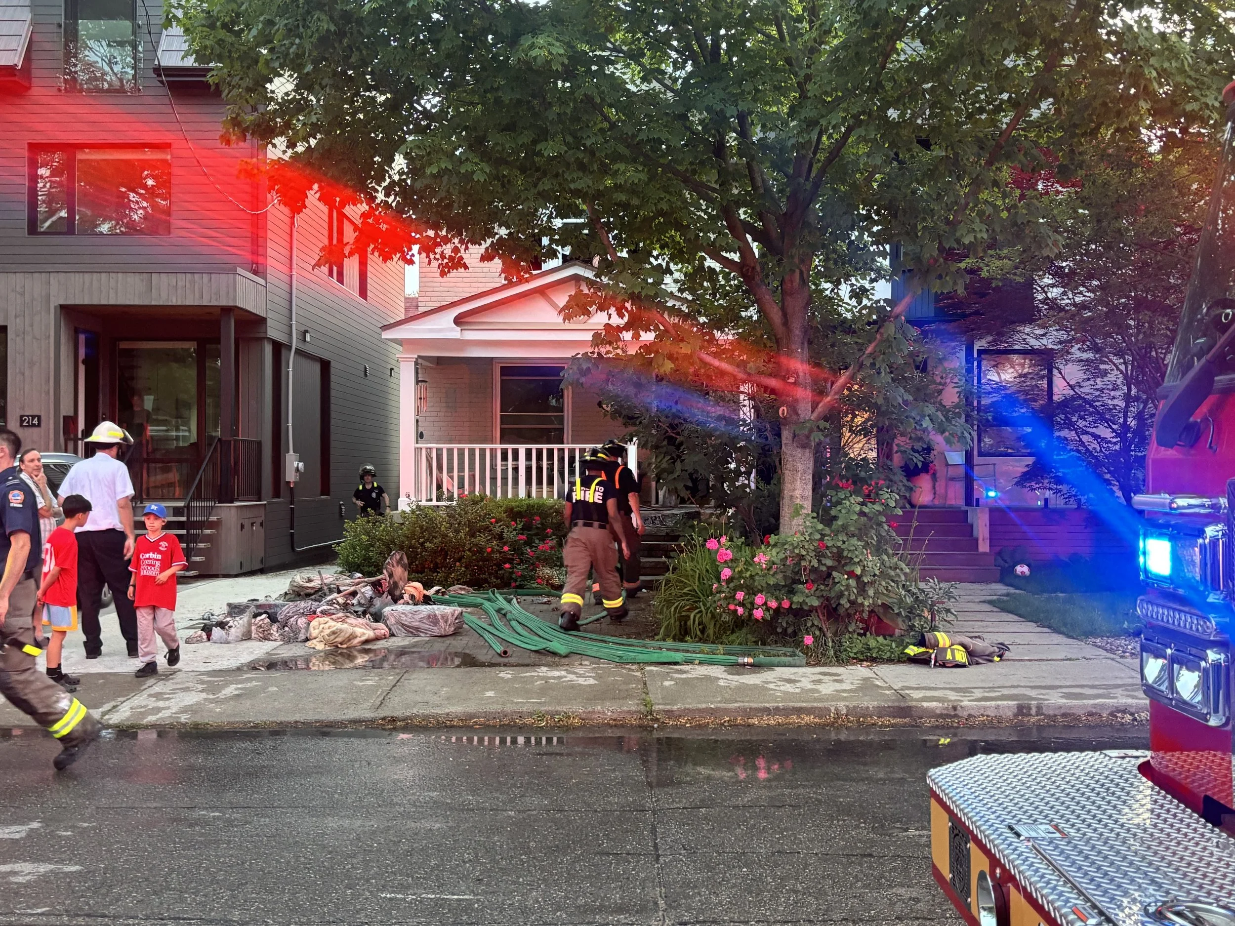 Muddying the kitchen.

Fire @Monarch Park Av. b/w Glebeholme Blvd./Milverton Blvd

June 16, 2026