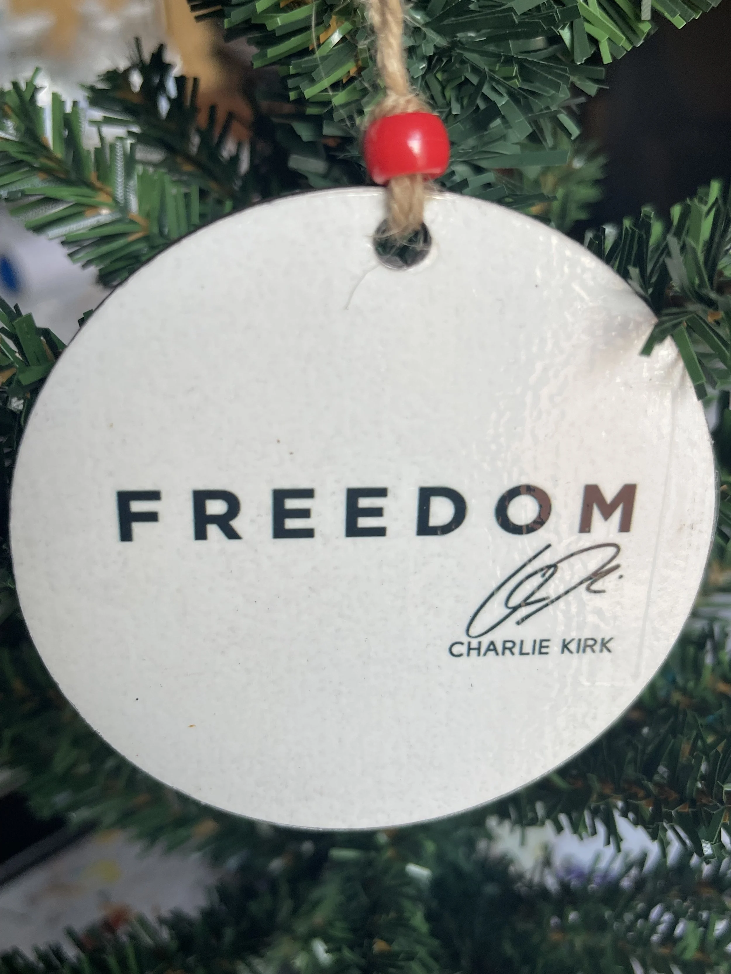 Freedom Round Ornament