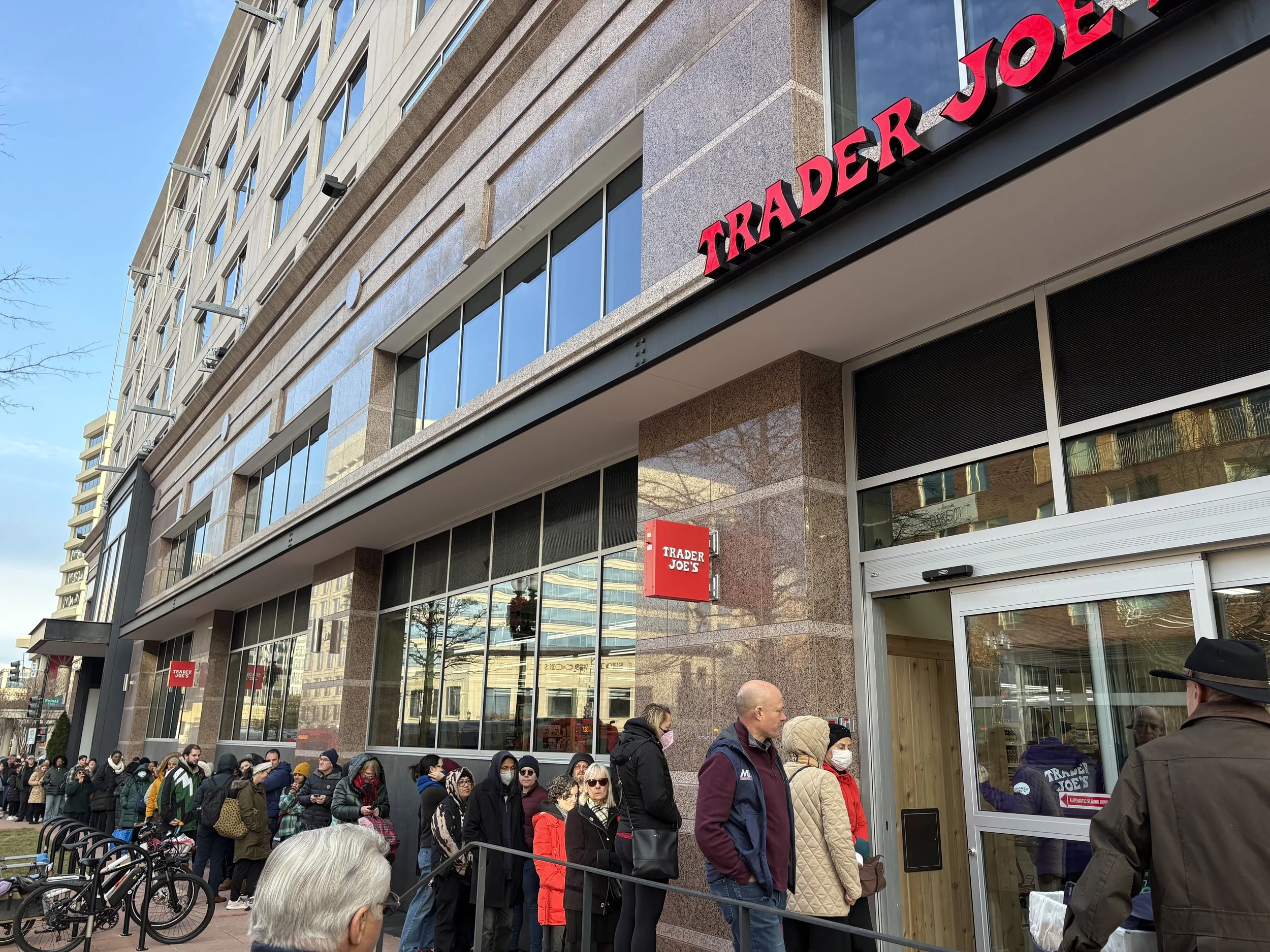Trader Joe’s Opens at 5335 Wisconsin Avenue