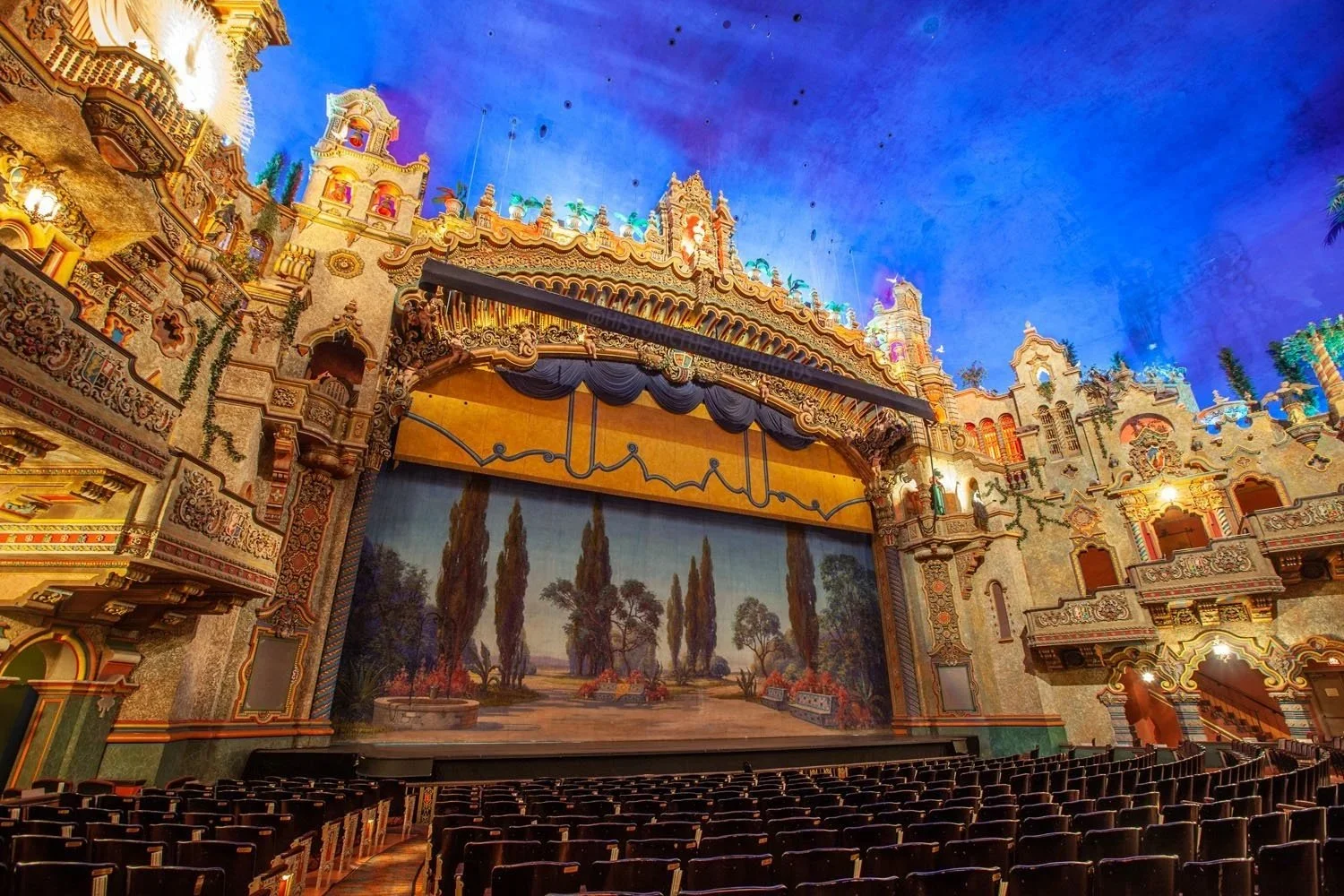 Decorative_Fire_Curtain-1.jpg
