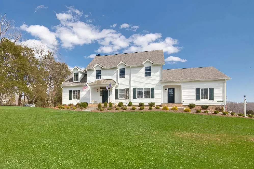 Country Estate Overlooking Fauquier Springs