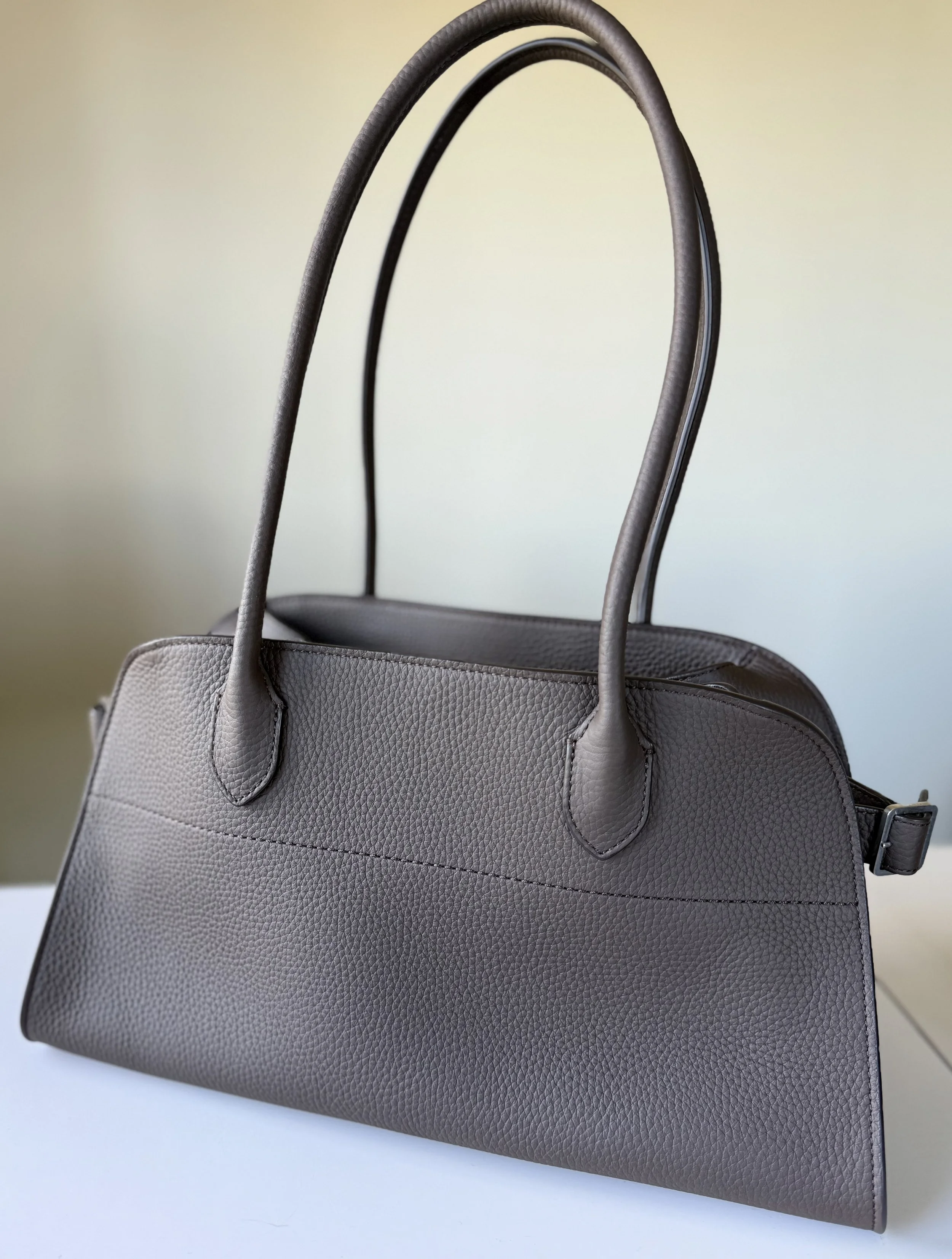 Row Margaux shoulder 12 in deep brown