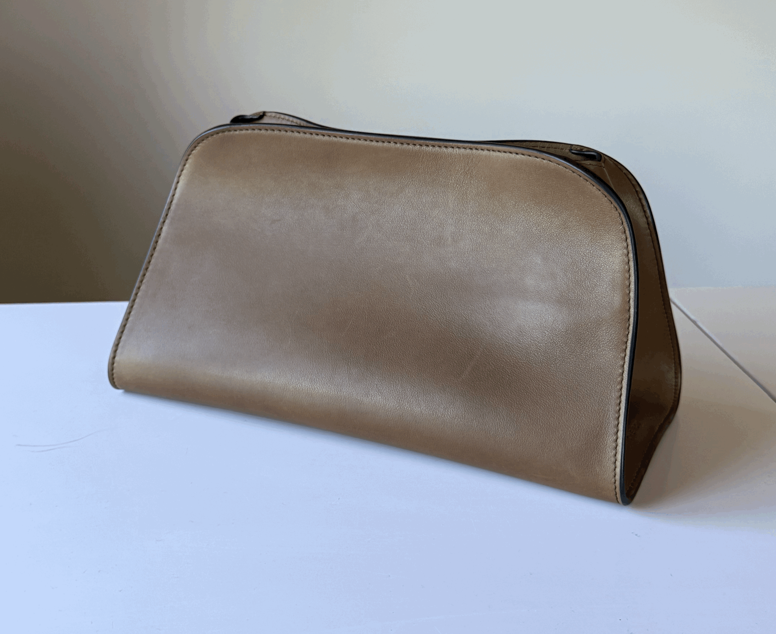 The Row Peggy Clutch Review