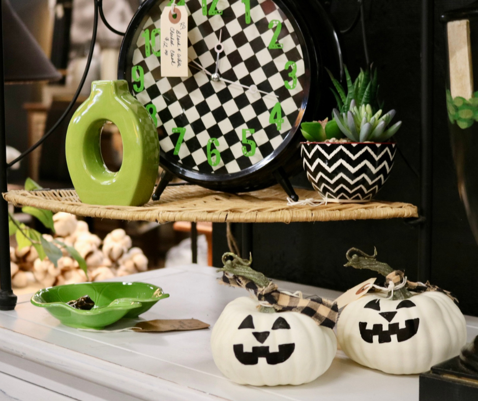 Black and green Halloween fall decor
