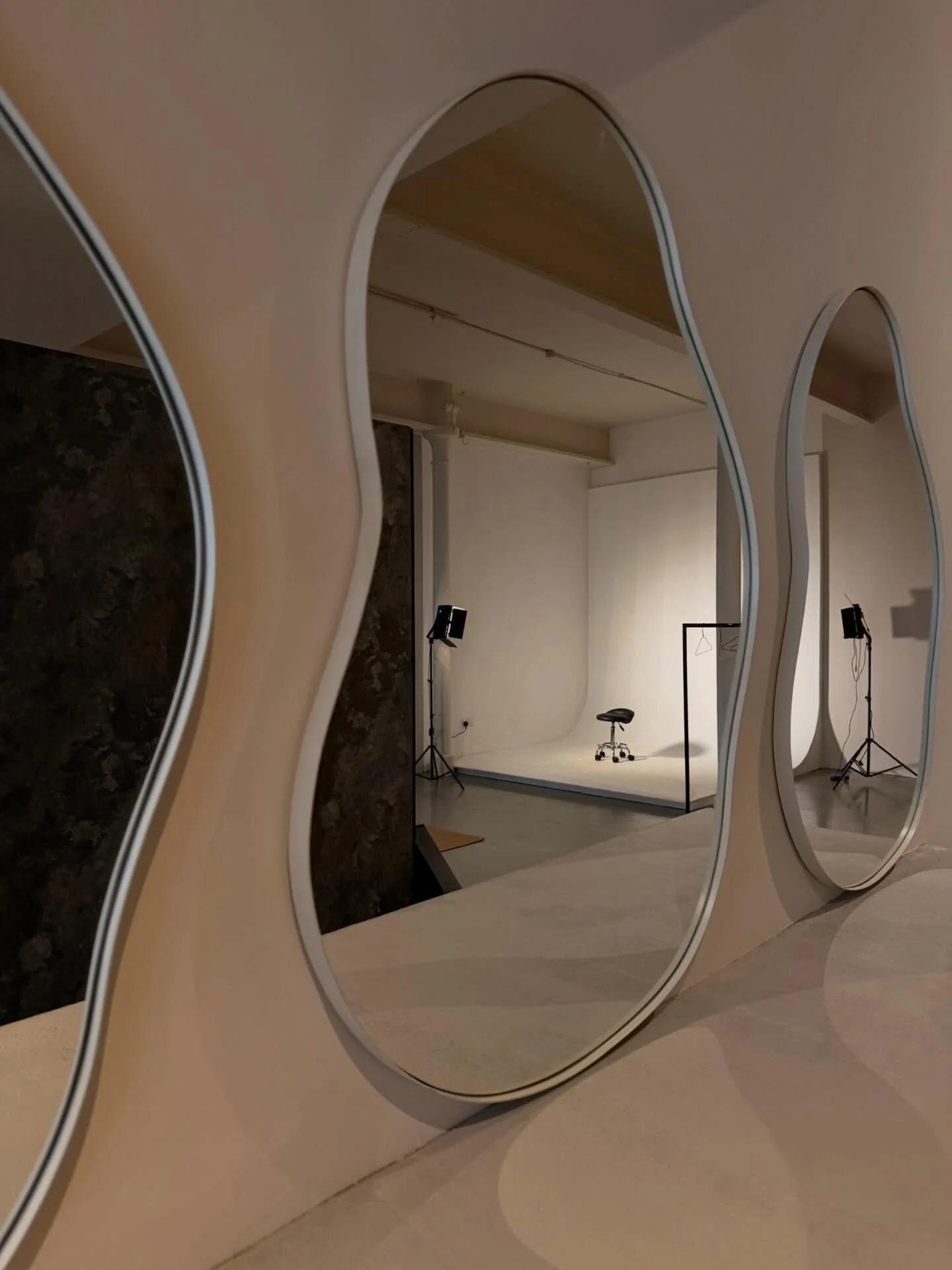 Not just a studio &mdash; a standard.
For creators, brands &amp; visionaries.
Swipe to enter Acai Studios.
Book now🤍

#content #contentstudio #explore #new #influencer