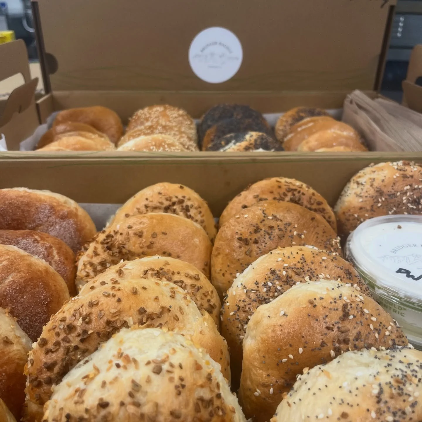 Beautiful bagel people! We are back from our little Labor Day break TODAY at the @livingstonfarmersmarket! Come say hi and restock on bagels! Plus, we&rsquo;re BACK at @thelittlepinkcoffeetrailer.bzn (La Camionnette Coffee) on Friday from 8-10:30 &am