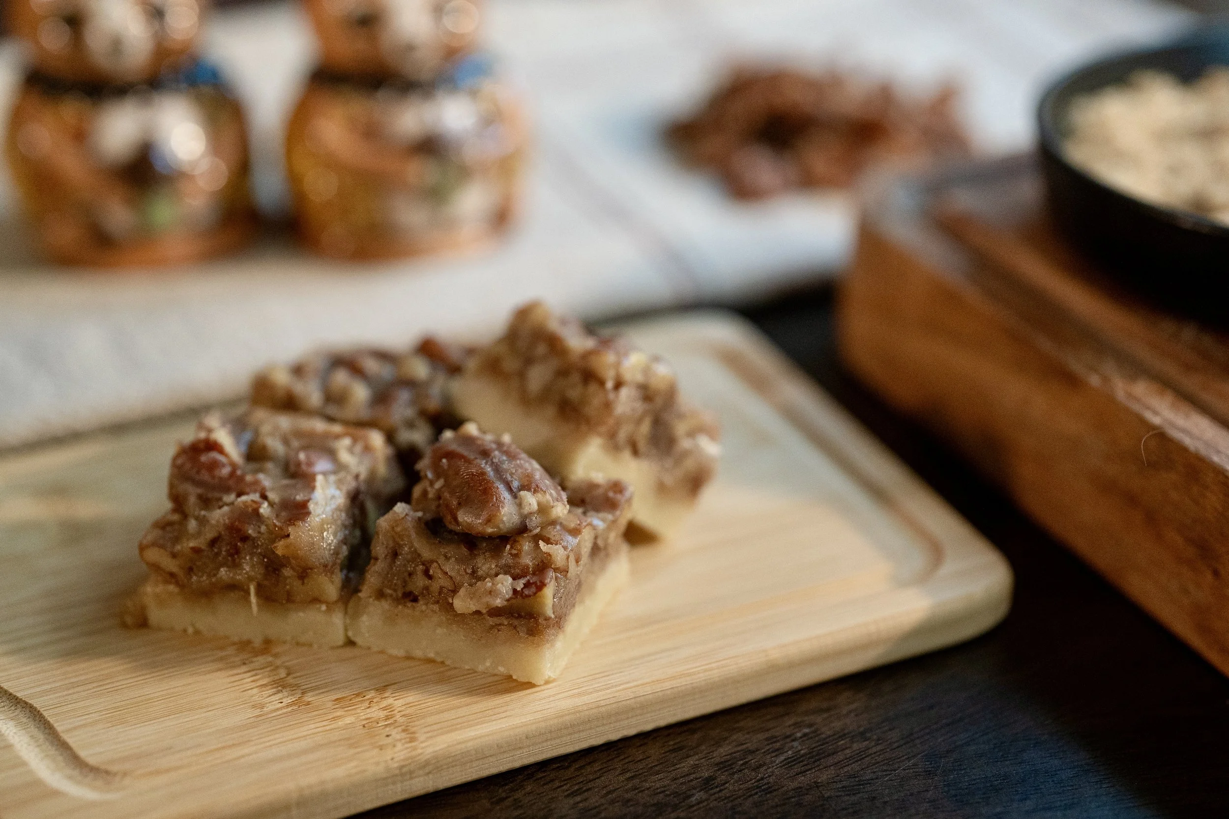 Buttery, tender shortbread baked to golden perfection and studded with toasted pecans for a nutty crunch. Each bite melts in your mouth, releasing hints of vanilla and brown sugar, with a delicate crispness that perfectly balances sweetness and richn