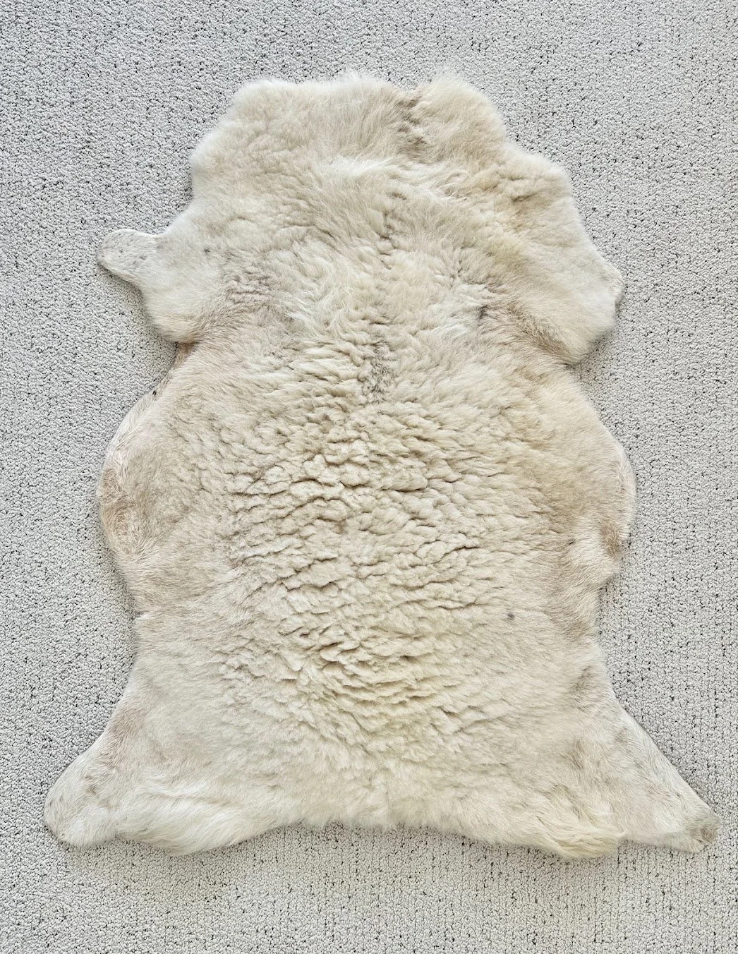 Sheepskin Large Cream - Naturally Tanned, Regeneratively Raised in Vermont