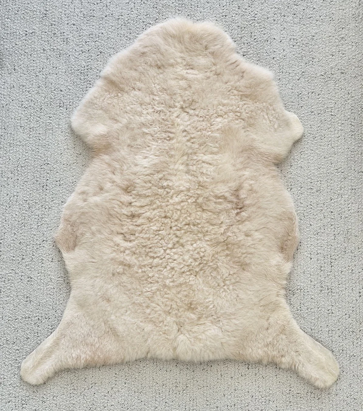 Sheepskin Large White - Naturally Tanned, Regeneratively Raised in Vermont