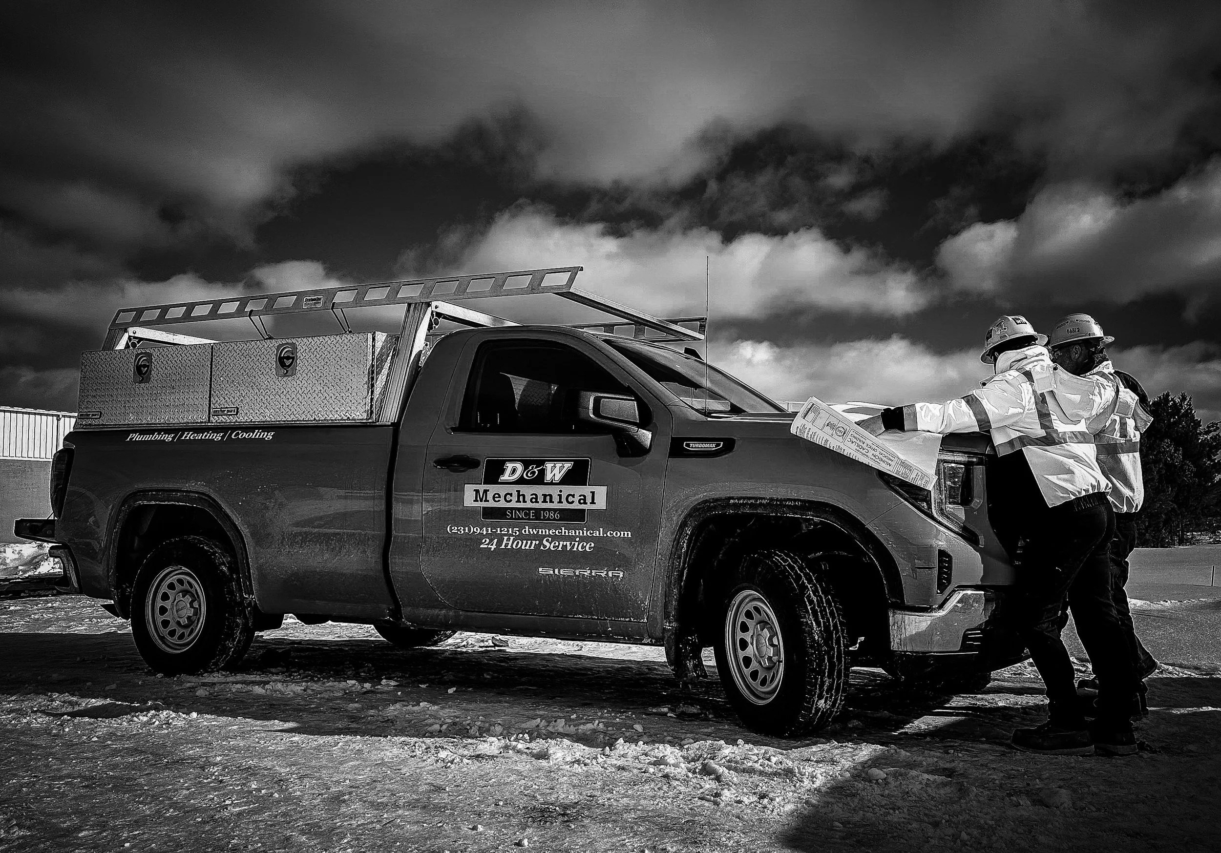 Prints 00  02.12.2026 BW.jpg