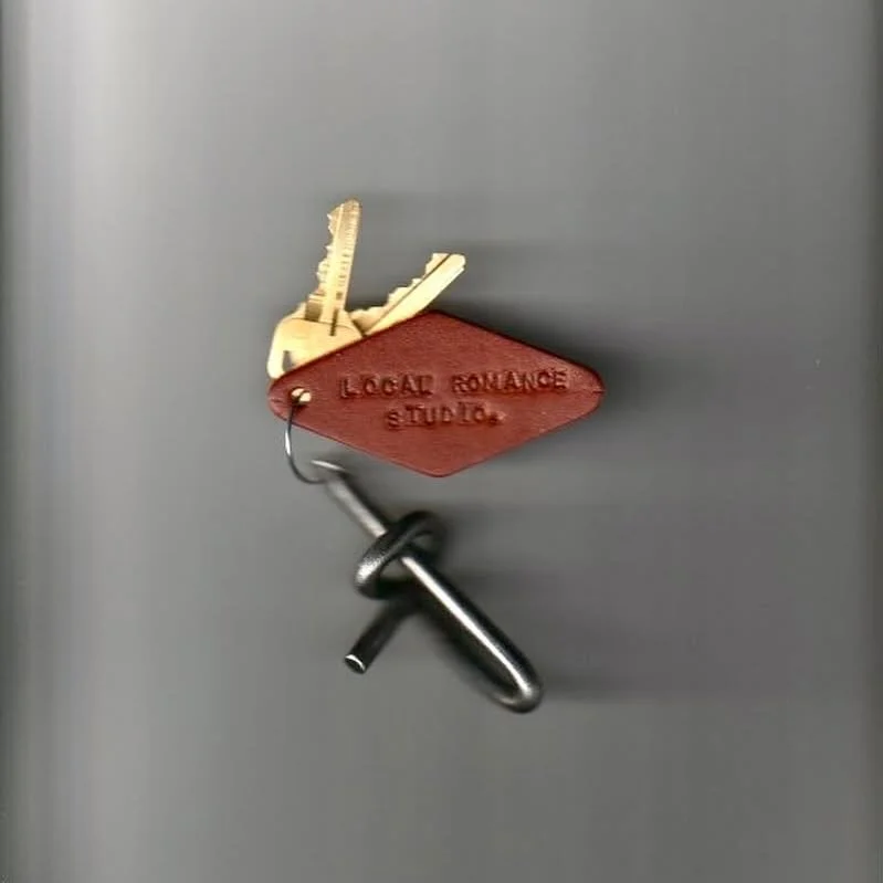 design_keychain_front.jpg