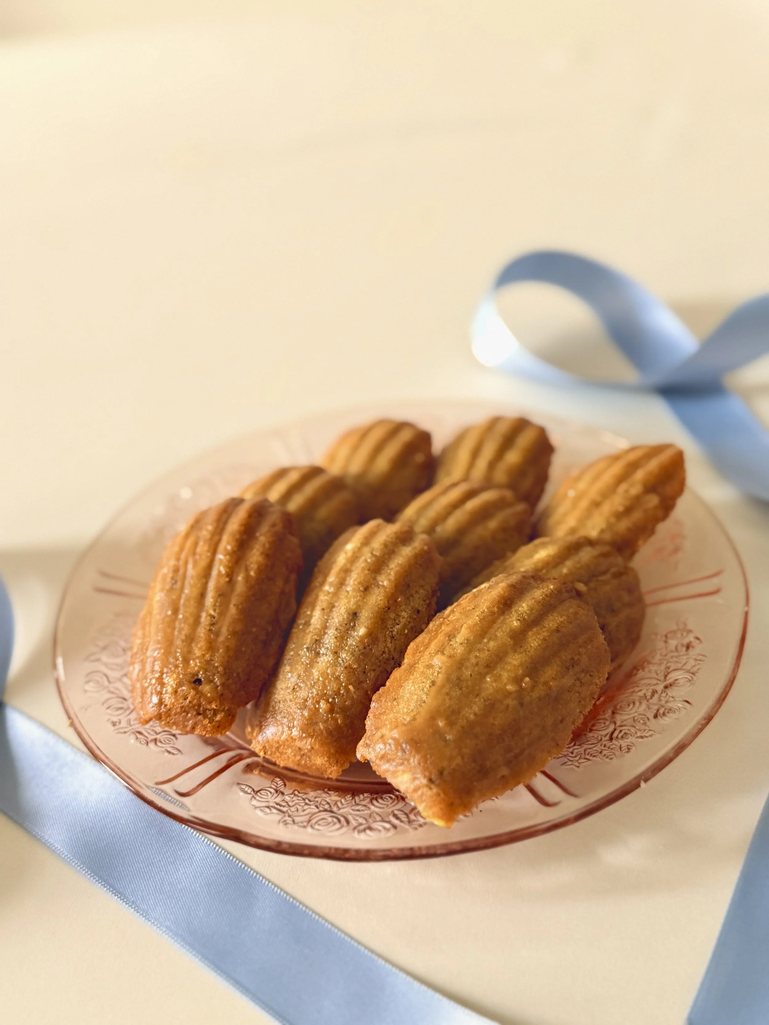 thai tea madeleines.JPG