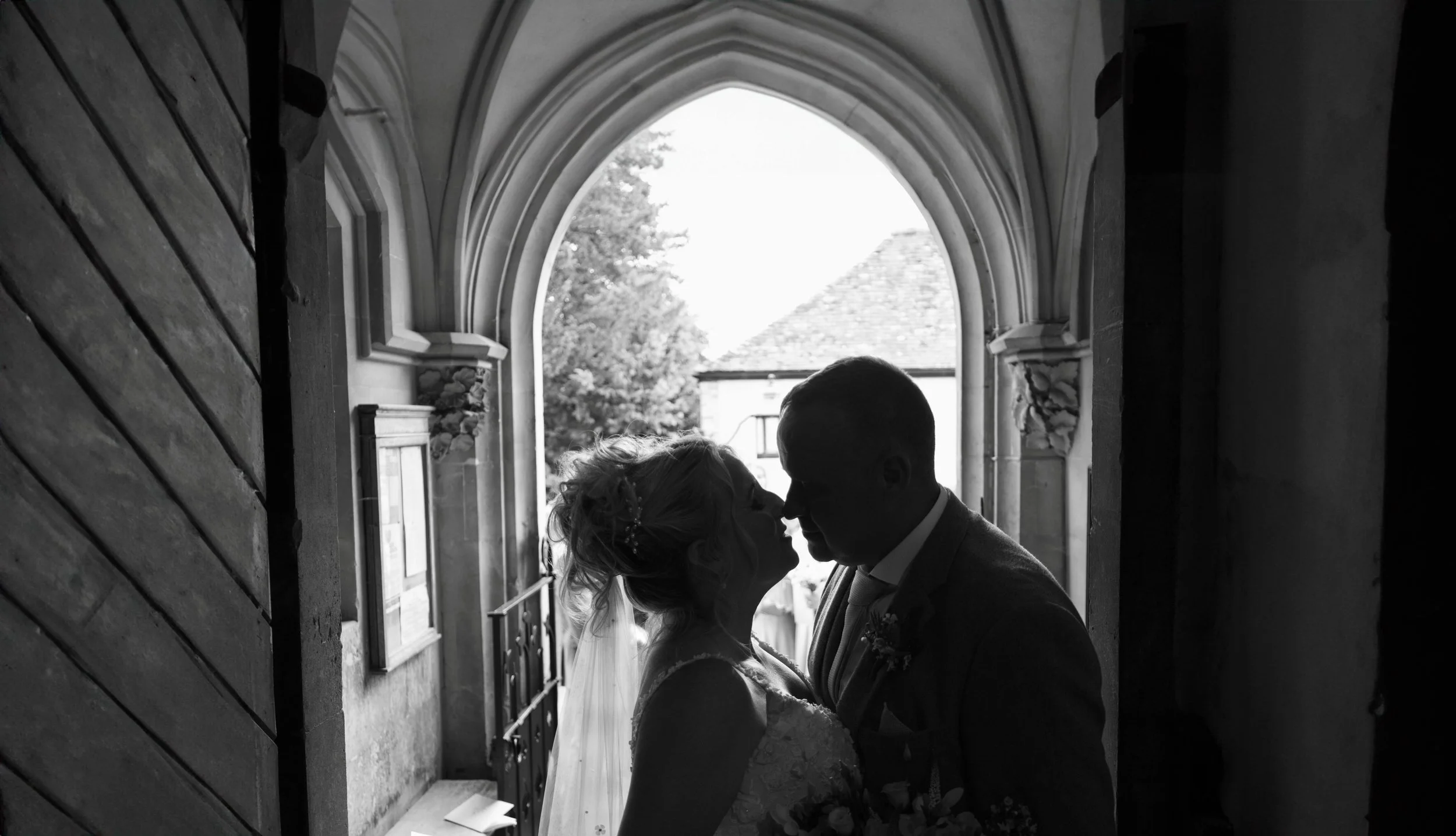 A moment of stillness before a lifetime of memories 💍💒

#wedding #weddingphotography #blackandwhitewedding #photographer #photography