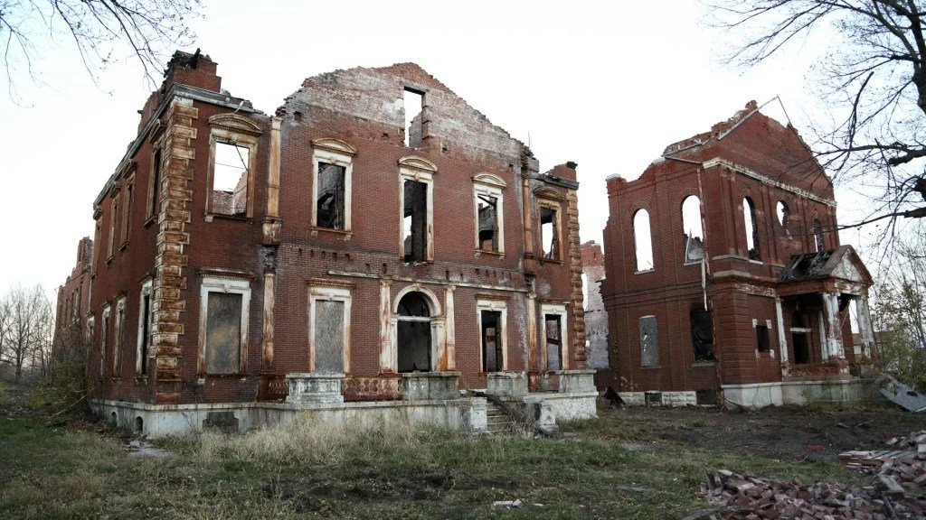 Una casa mal construida / A wrongly built house