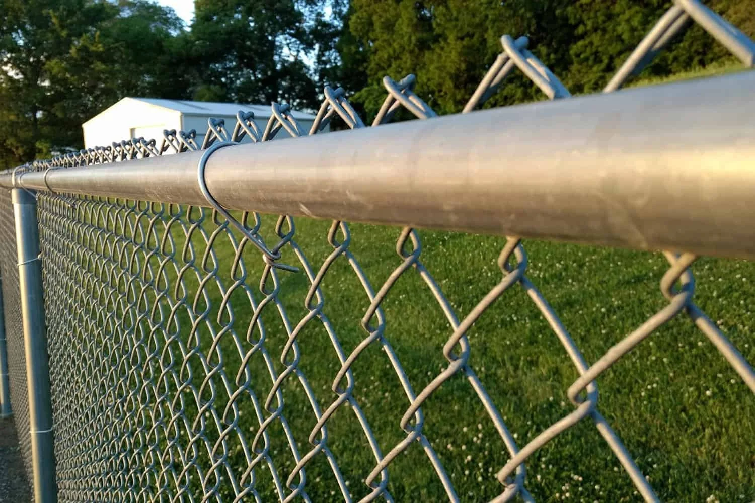 chain-link-fence-2.jpg