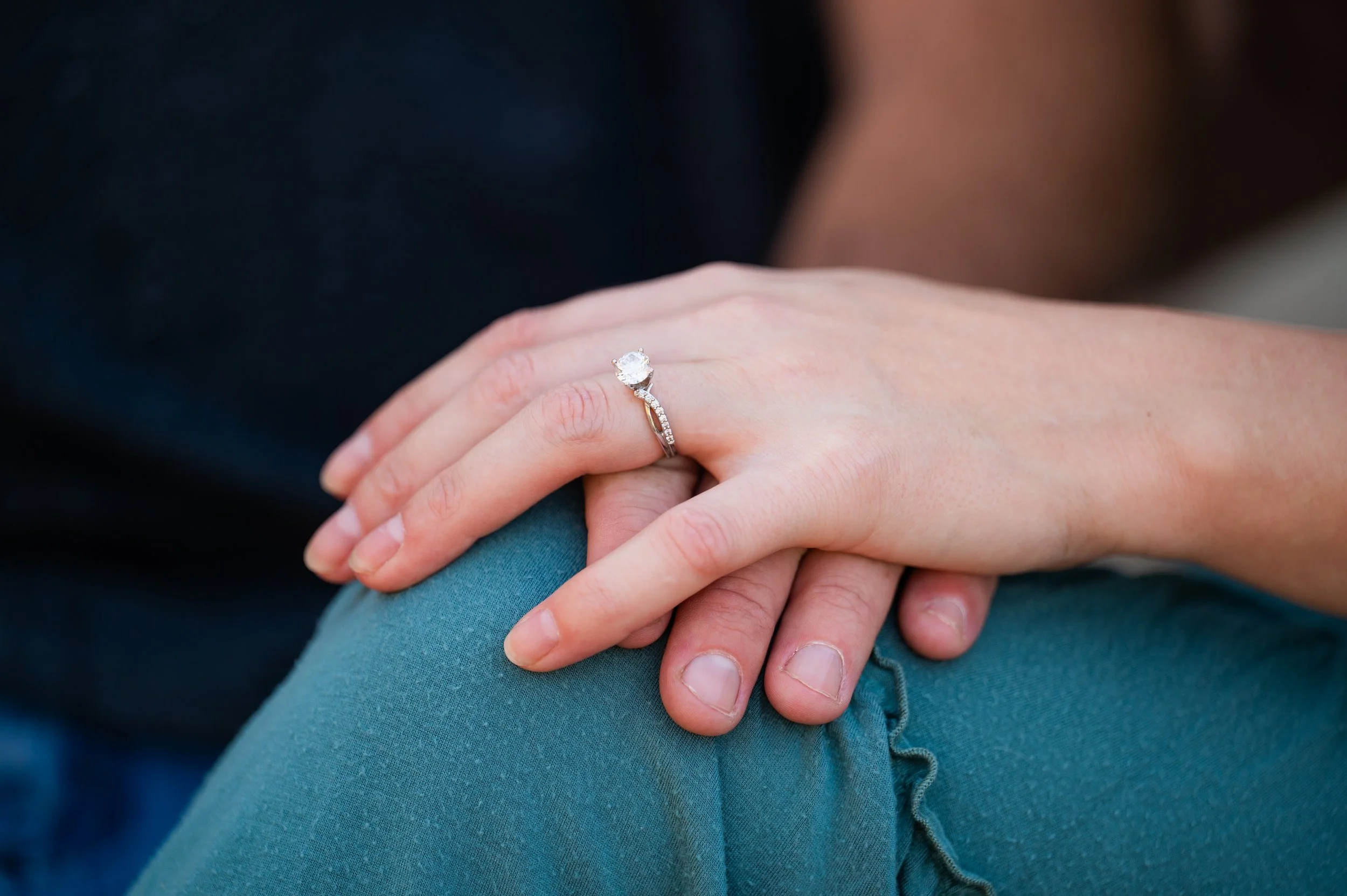 37_20241021 Lisa+Kevin Engagement_0173.jpg