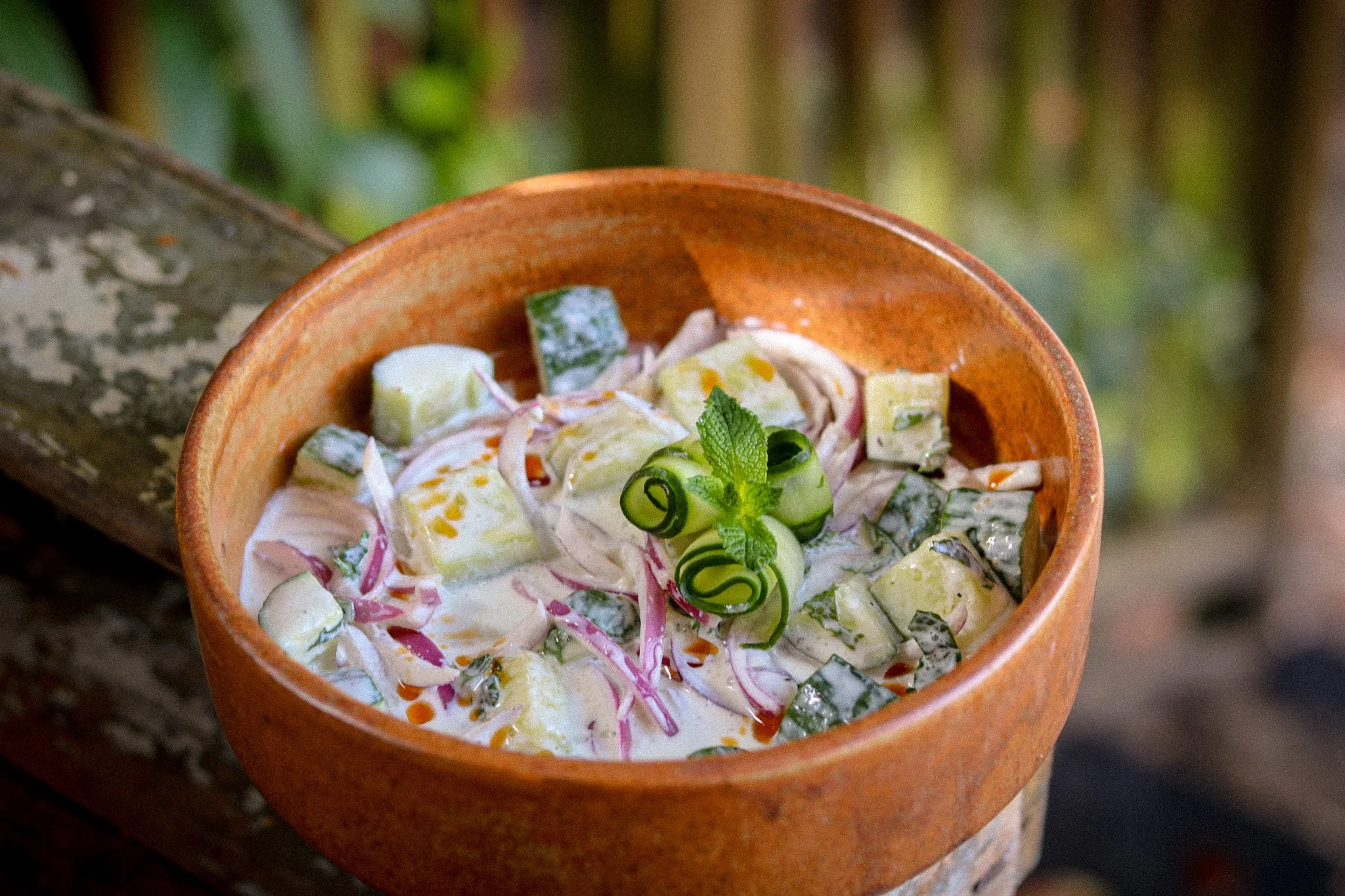 New on the menu and ready to steal the spotlight &mdash; our Ensalada Cremosa de Pepino. 🥒🌿
Crisp cucumber, fresh mint, garlic, avocado, pumpkin seeds, all tossed in a silky cucumber crema and finished with a drizzle of salsa macha for that subtle 