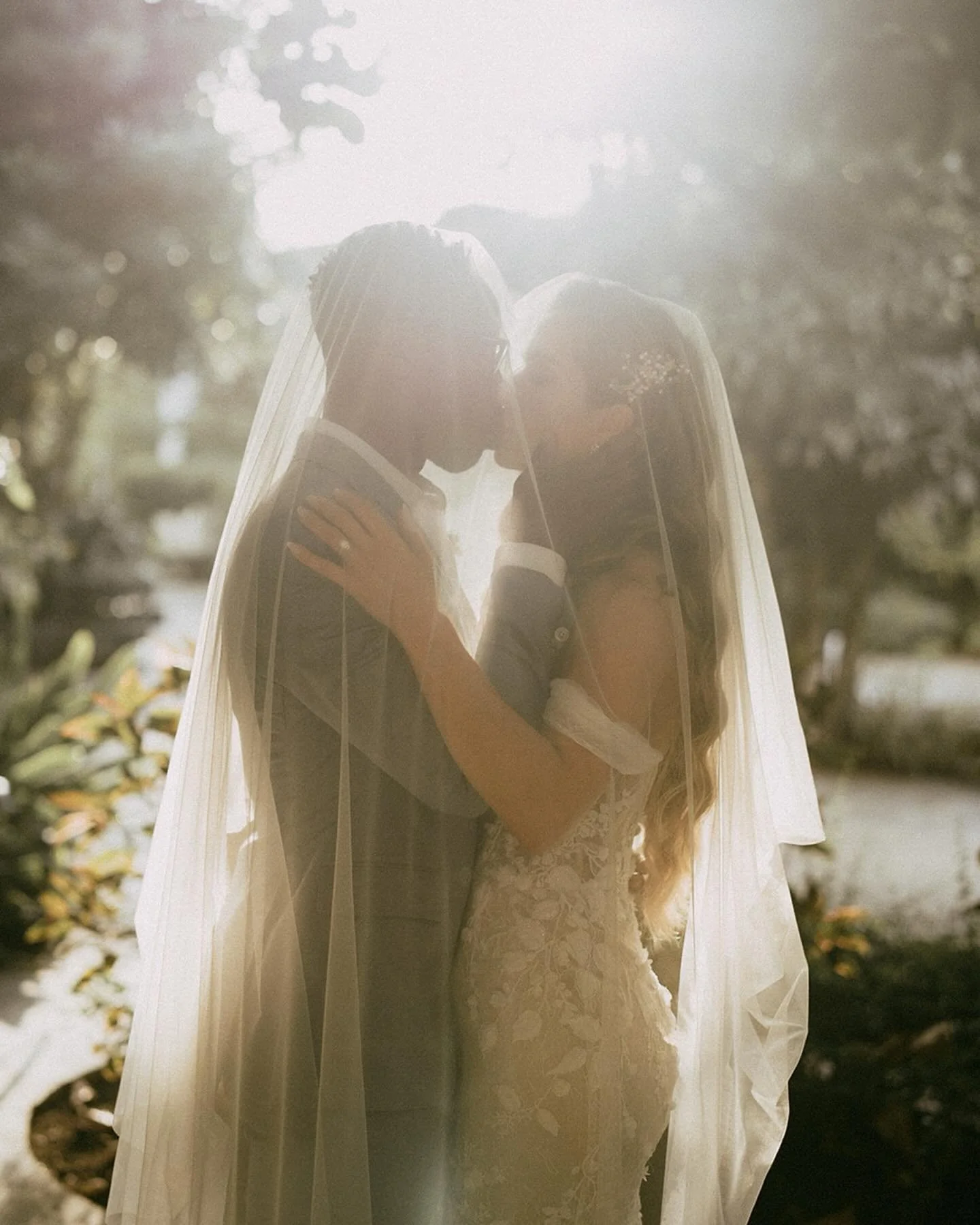 pure magic ✨
.
Featured in @destinationido 
Resort: @lopesancostabavaro @lopesanhotelgroup 
Hair / Make up: @pipich 
Second shooter: @maddieadrianphoto 
Coordinator: @jessgrullon 
Shoes: @bellabelleshoes 
Tux: The Tailor Shop
Planning/Coordination: @