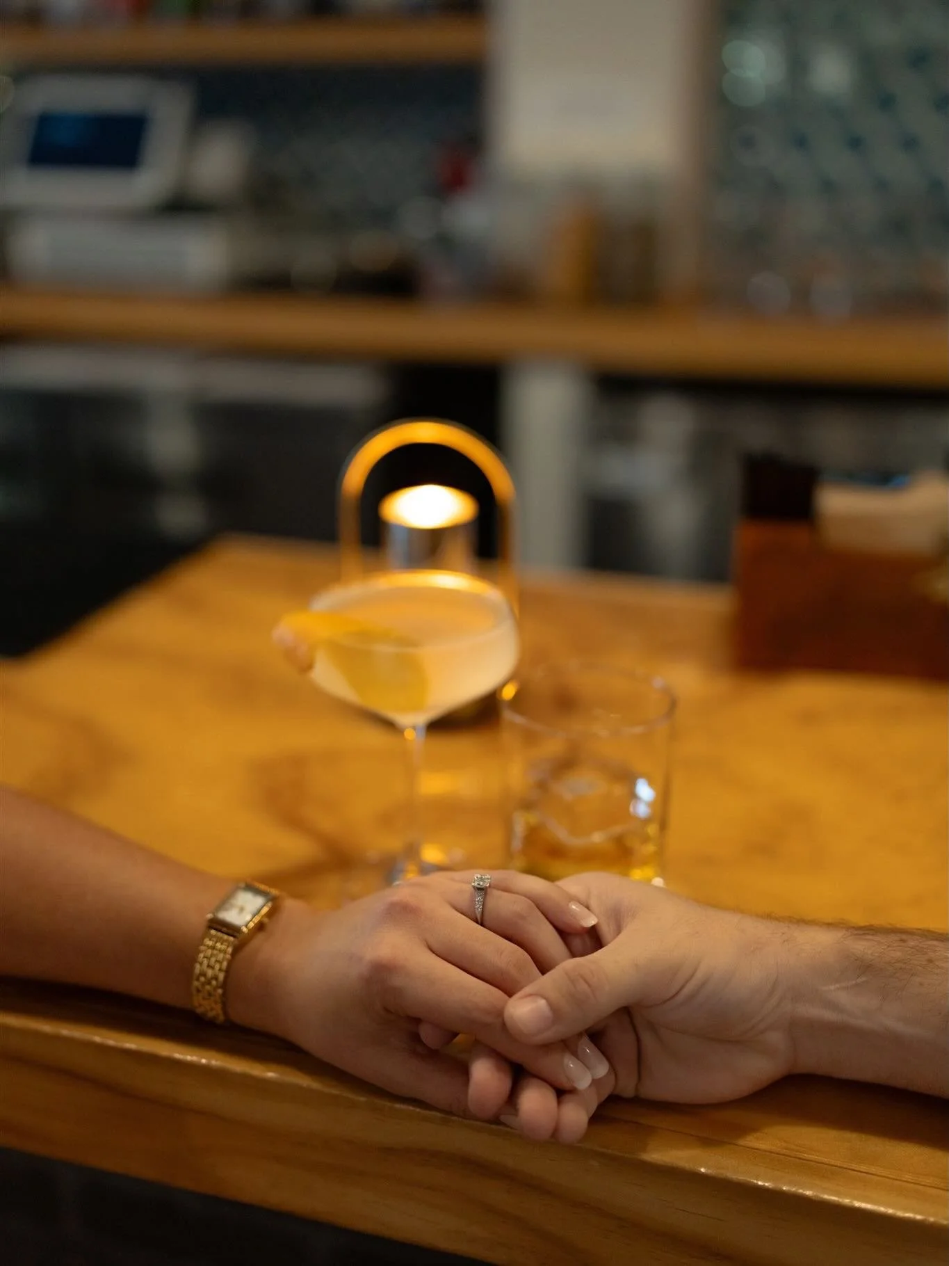 cutie moments in downtown st auggy ✨
.
.
#engagementsession #staugustineweddingphographer #destinationweddingphotographer #weddingphotographer