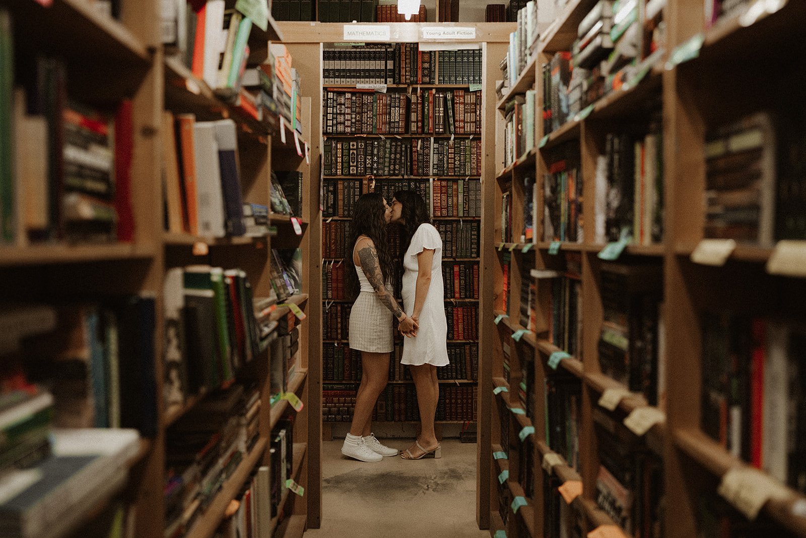 SNEAKPEEKENGAGEMENTSESSION_MAKAYLAEARLPHOTO-2.jpg