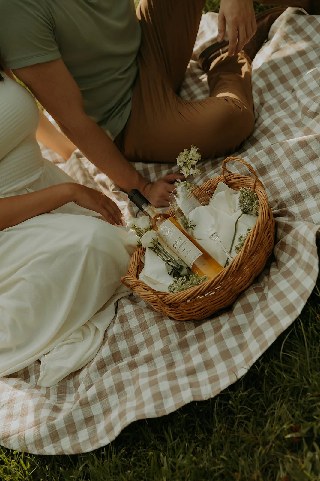 TUSCANROSE_MAKAYLAEARLPHOTO-201.jpg