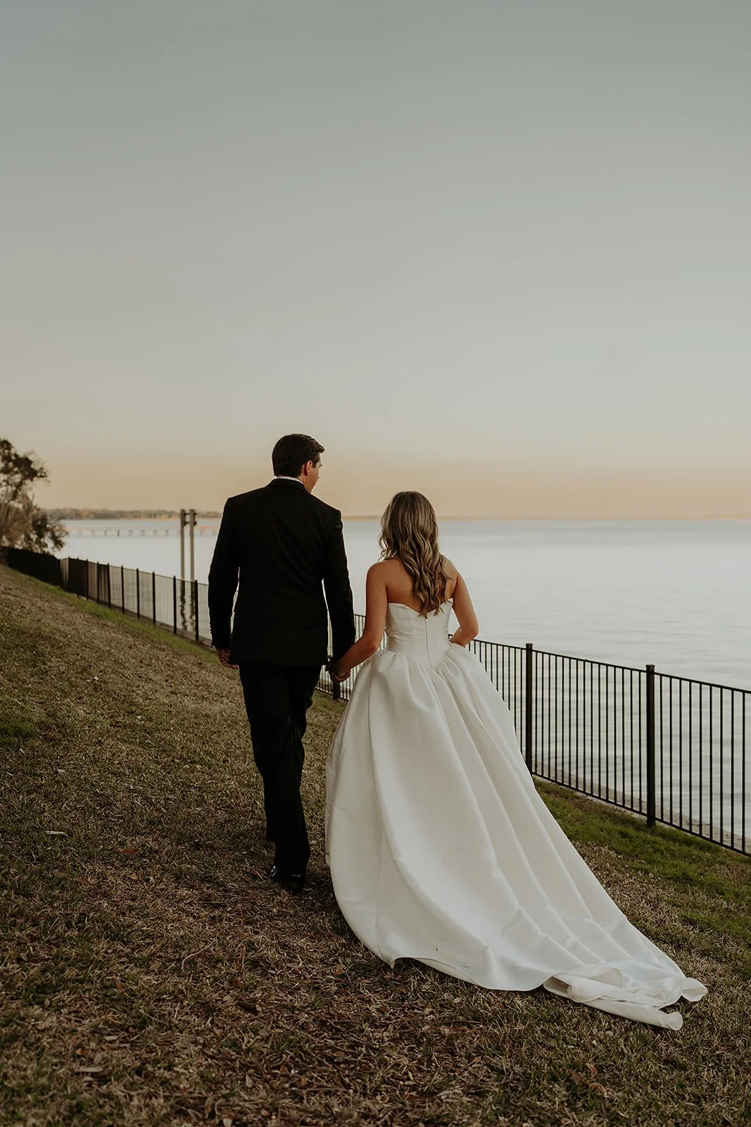 E+RWeddingSneakPeeks_MakaylaEarlPhoto-02802.jpg