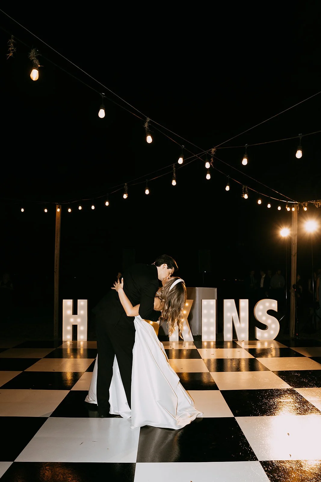 E+RWeddingSneakPeeks_MakaylaEarlPhoto-3956.jpg